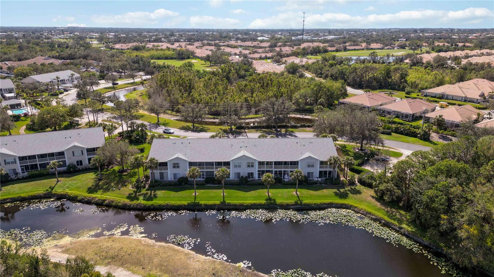 SOUTH PRESERVE I/WATERSIDE VILLAGE - Residential