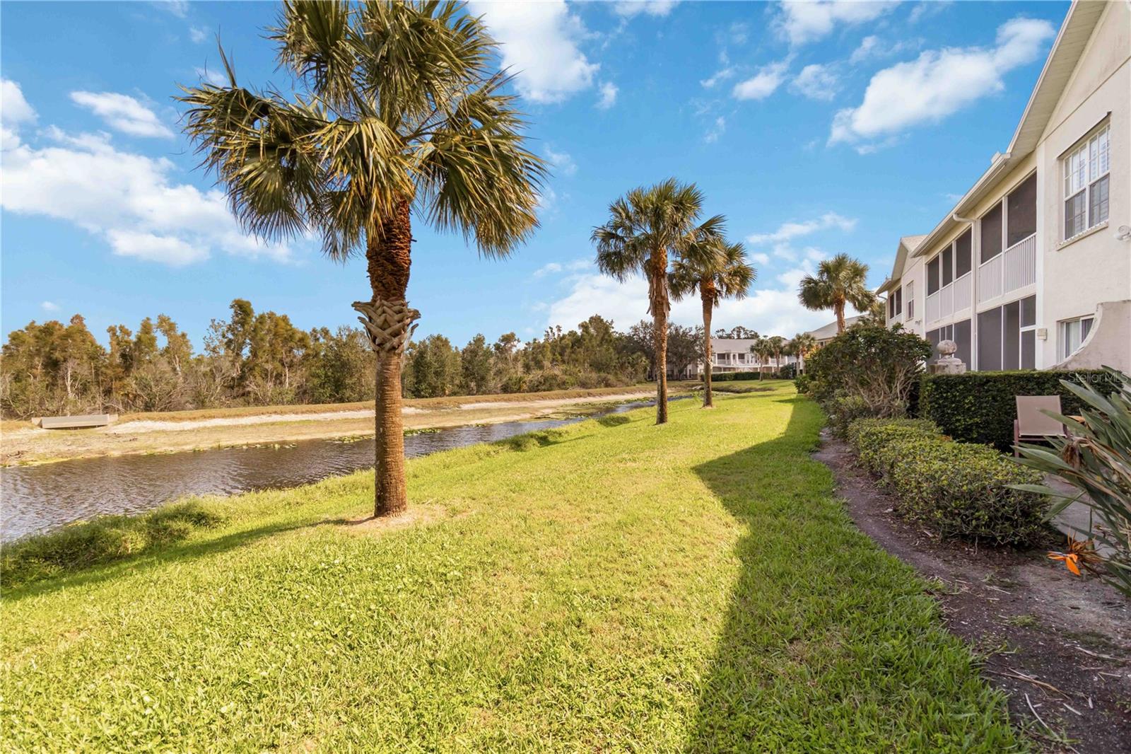 SOUTH PRESERVE I/WATERSIDE VILLAGE - Residential