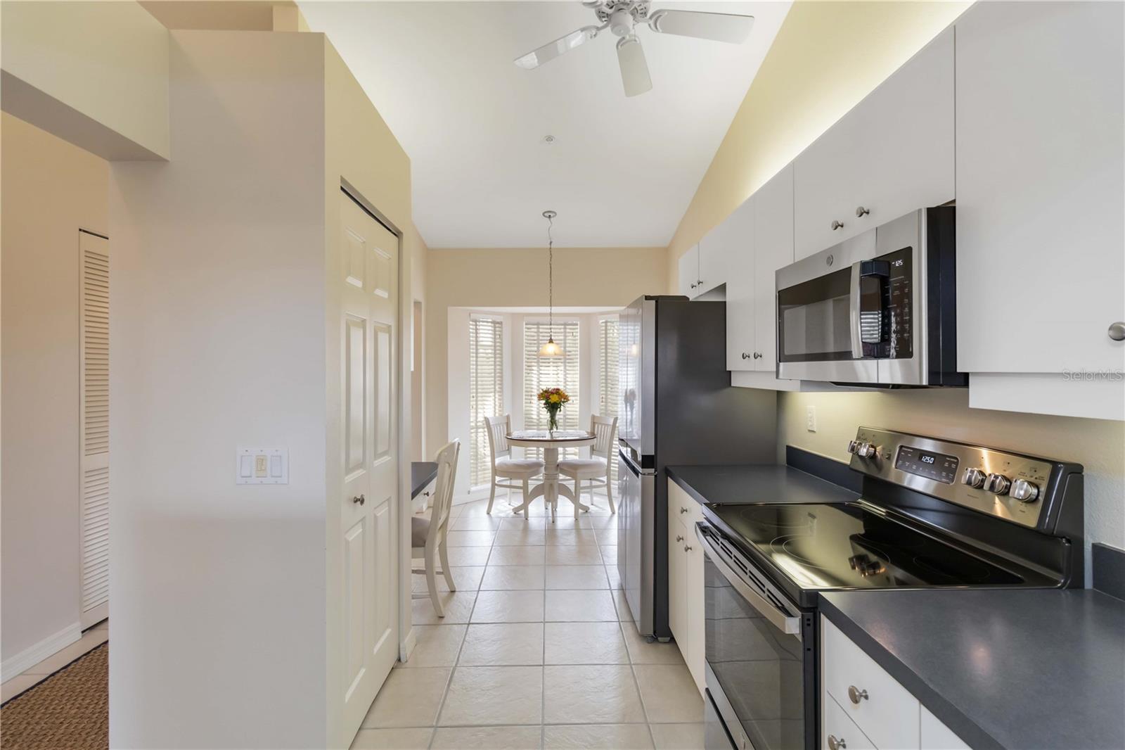 SOUTH PRESERVE I/WATERSIDE VILLAGE - Residential