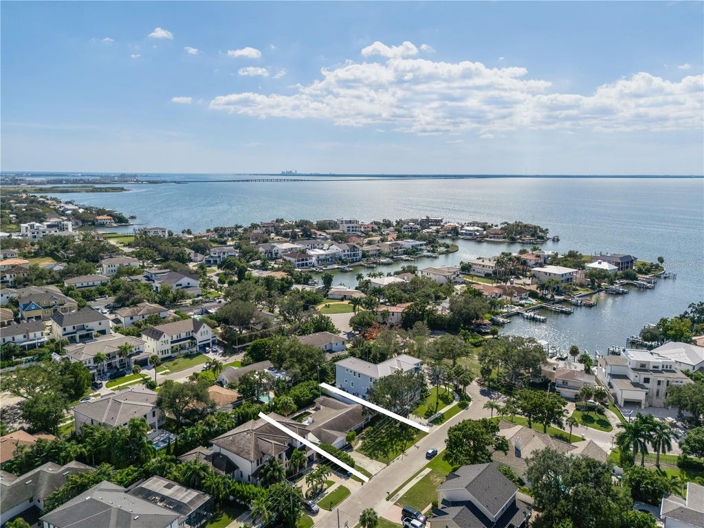 Photo of 5008 S Sunset Boulevard, Tampa, FL 33629 (MLS # TB8553981)