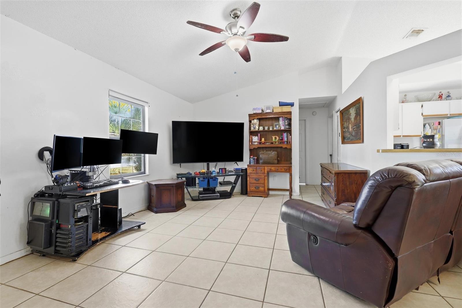 DELTONA LAKES UNIT 43 - Residential