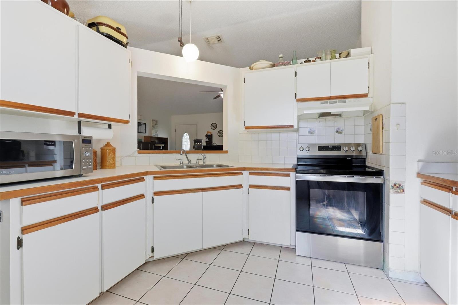 DELTONA LAKES UNIT 43 - Residential