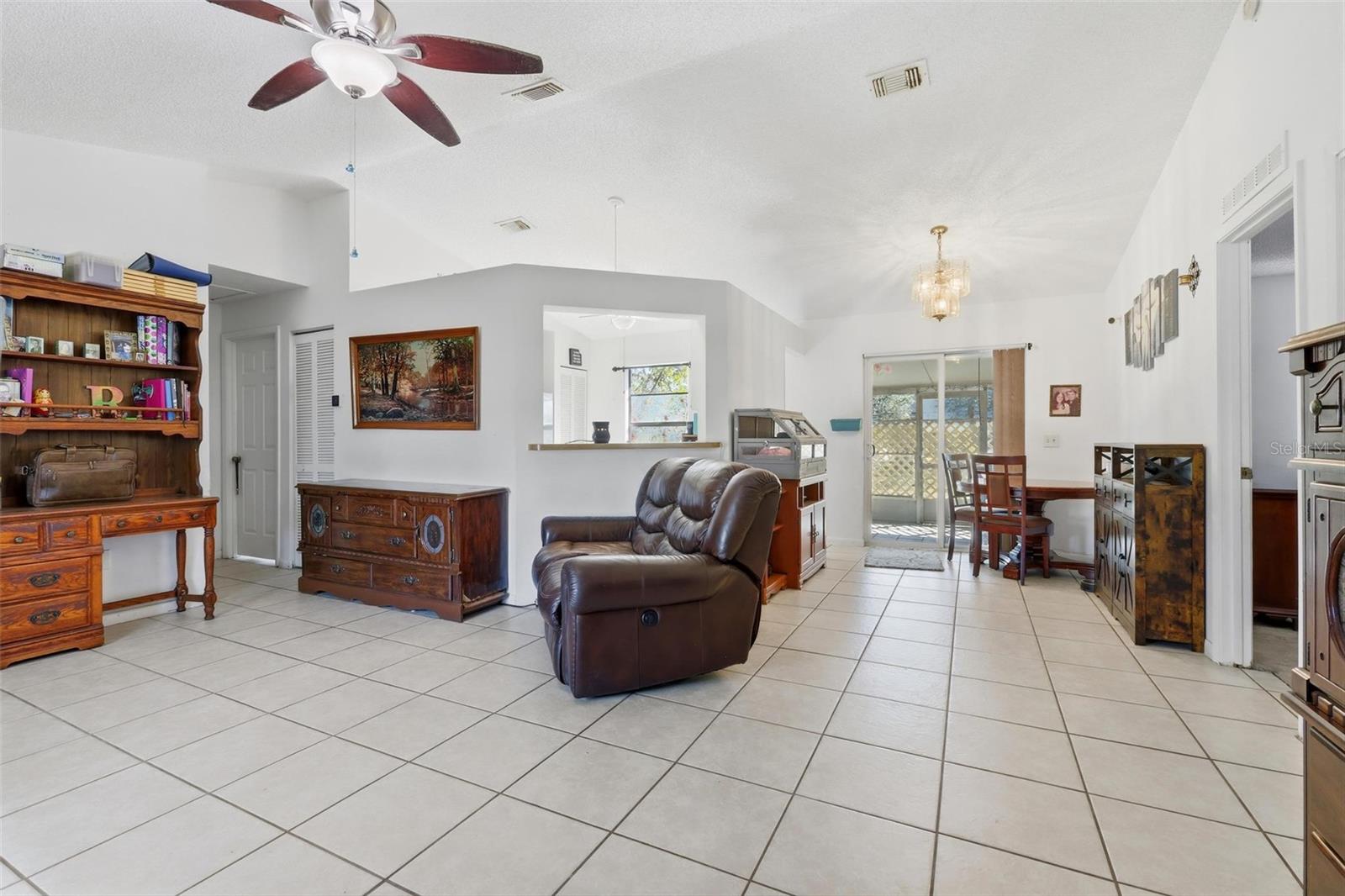 DELTONA LAKES UNIT 43 - Residential