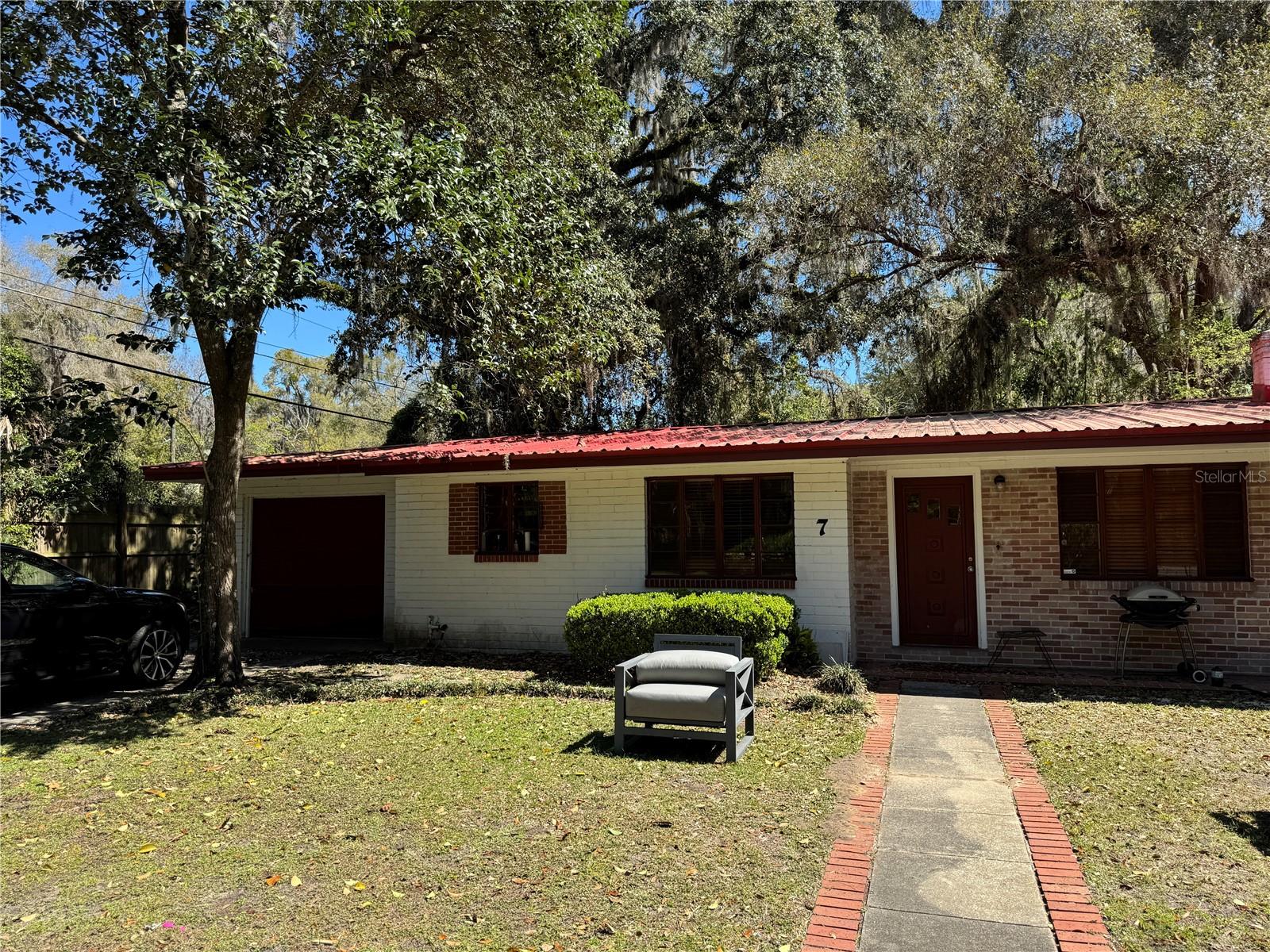 7 SW 26TH STREET