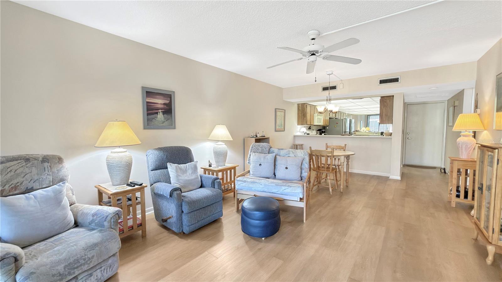 LAKEVIEW OF LARGO SOUTH CONDO - Residential