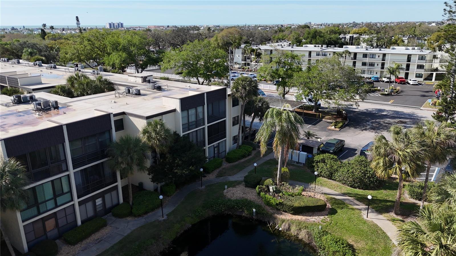 LAKEVIEW OF LARGO SOUTH CONDO - Residential