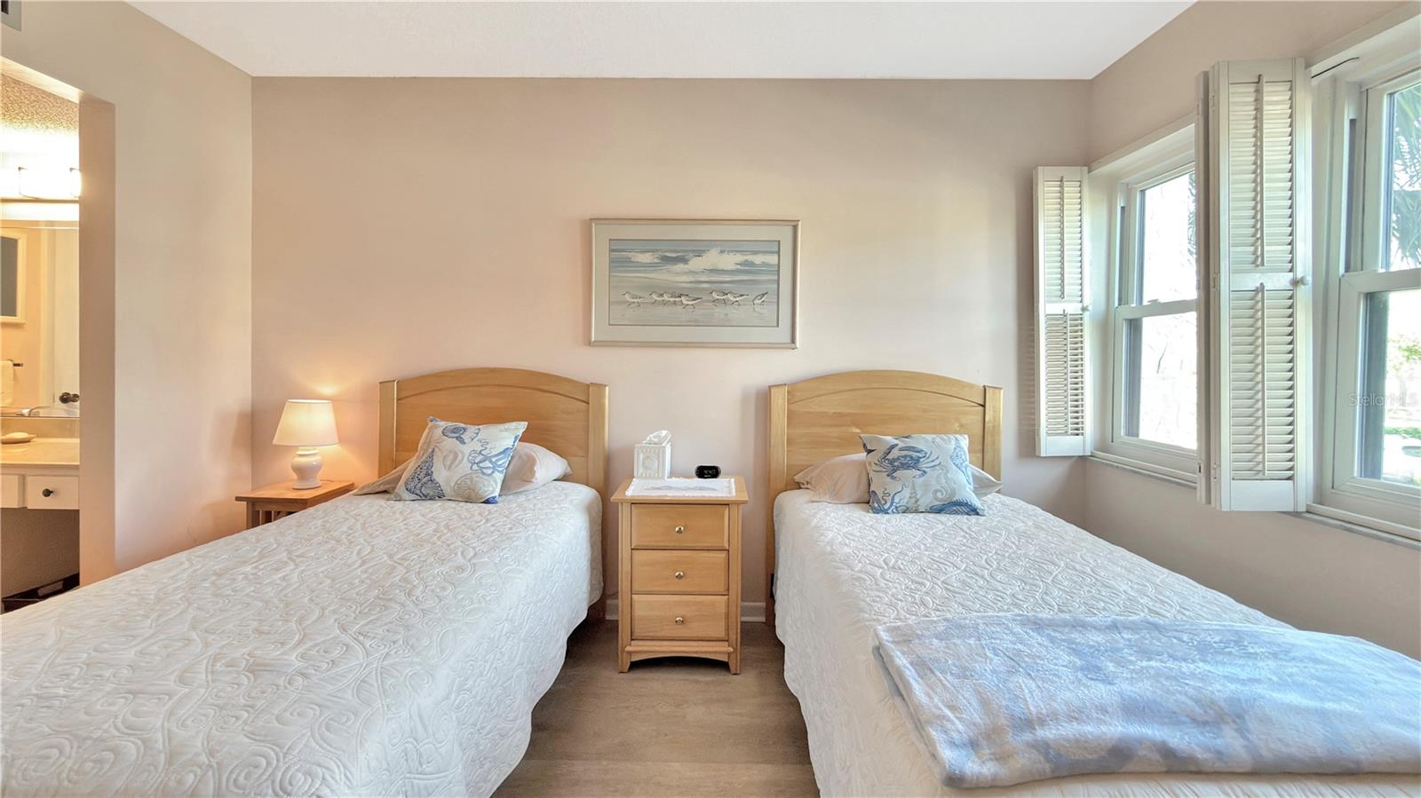 LAKEVIEW OF LARGO SOUTH CONDO - Residential