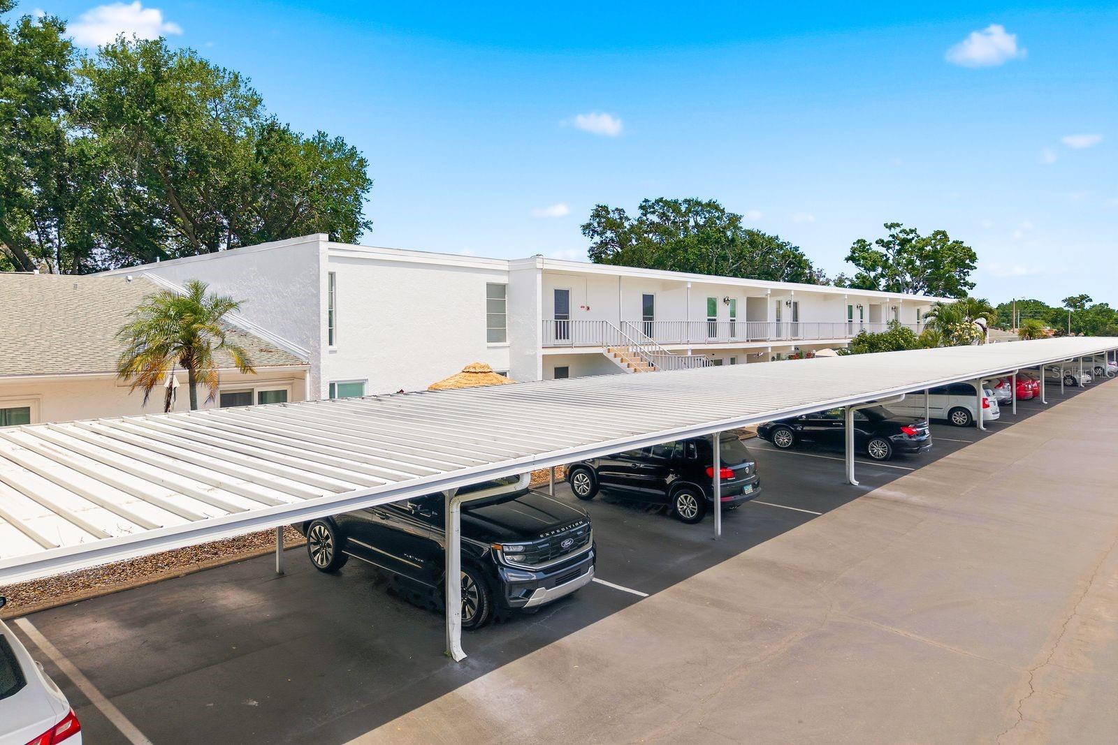 PENTHOUSE GROVES - Residential