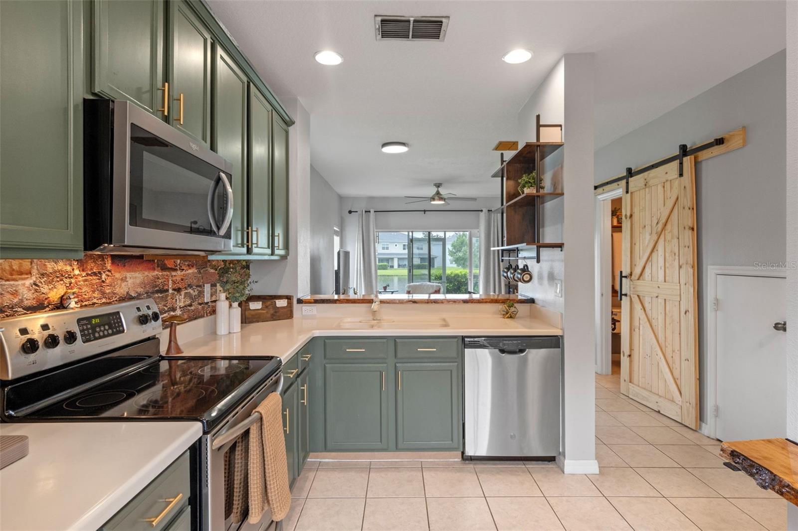 9303 FLOWERING COTTONWOOD ROAD 17