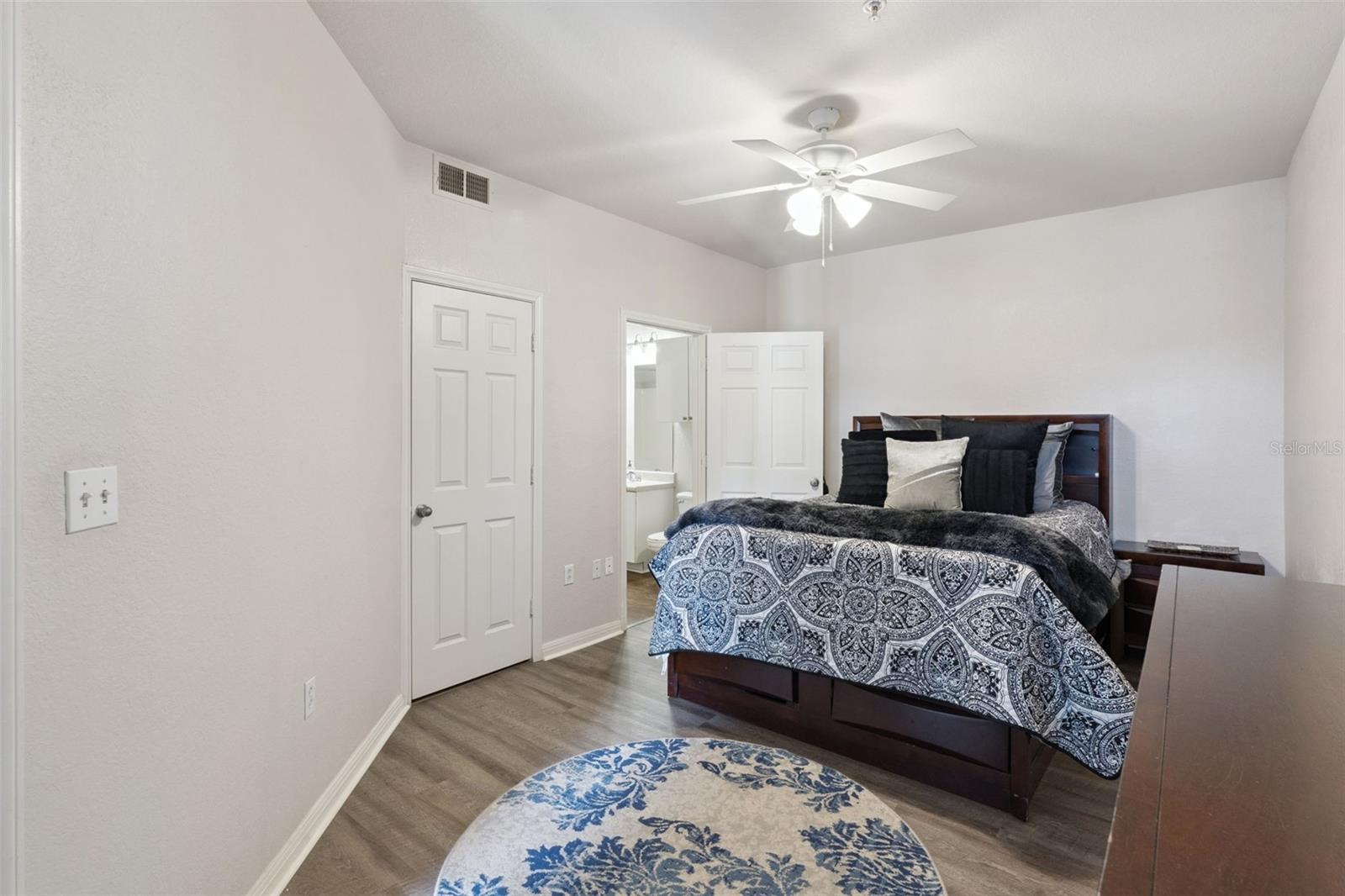 UPTOWN PLACE CONDO - Residential