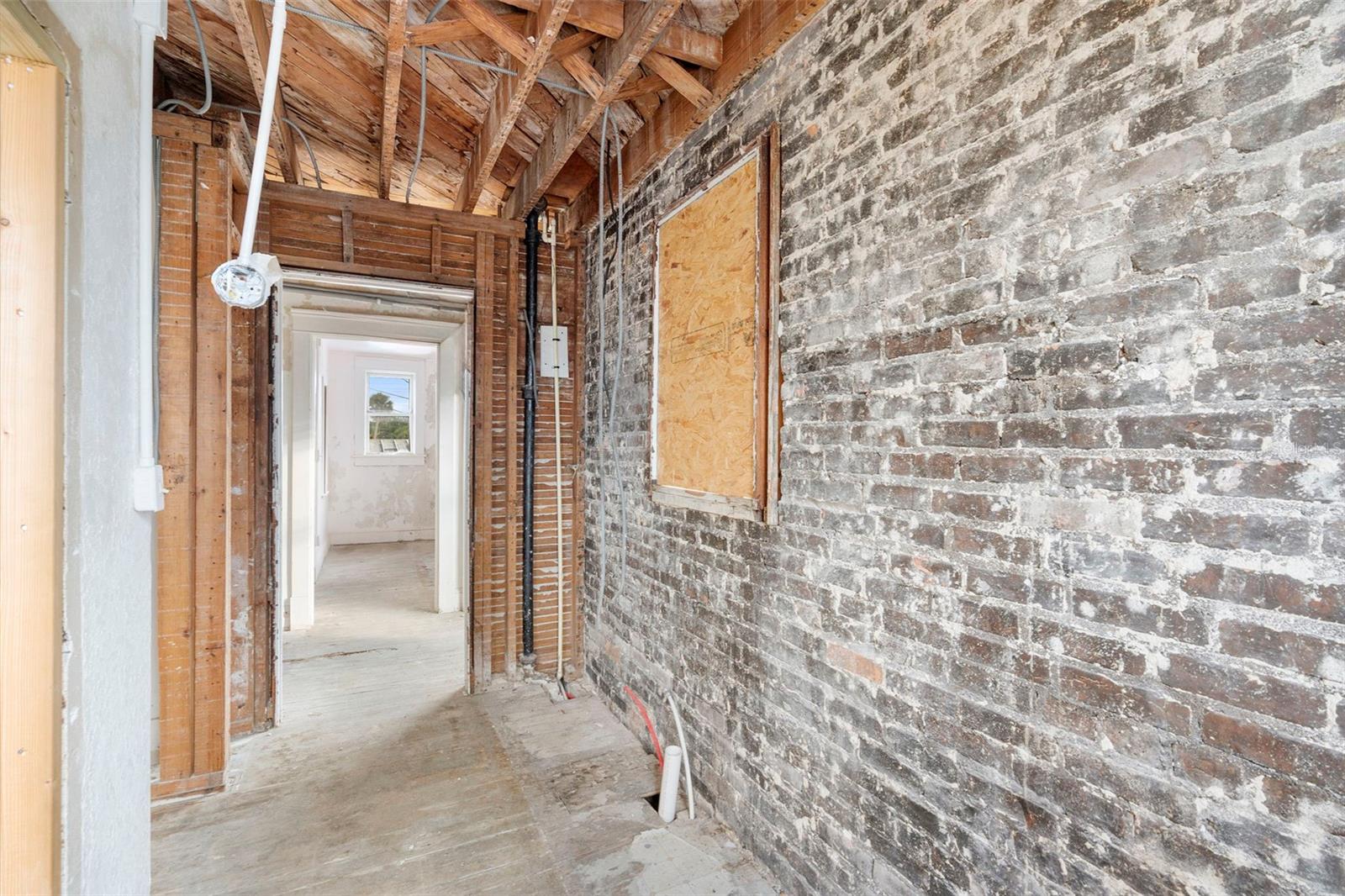 ANDREWS NEW SMYRNA - Commercial Sale