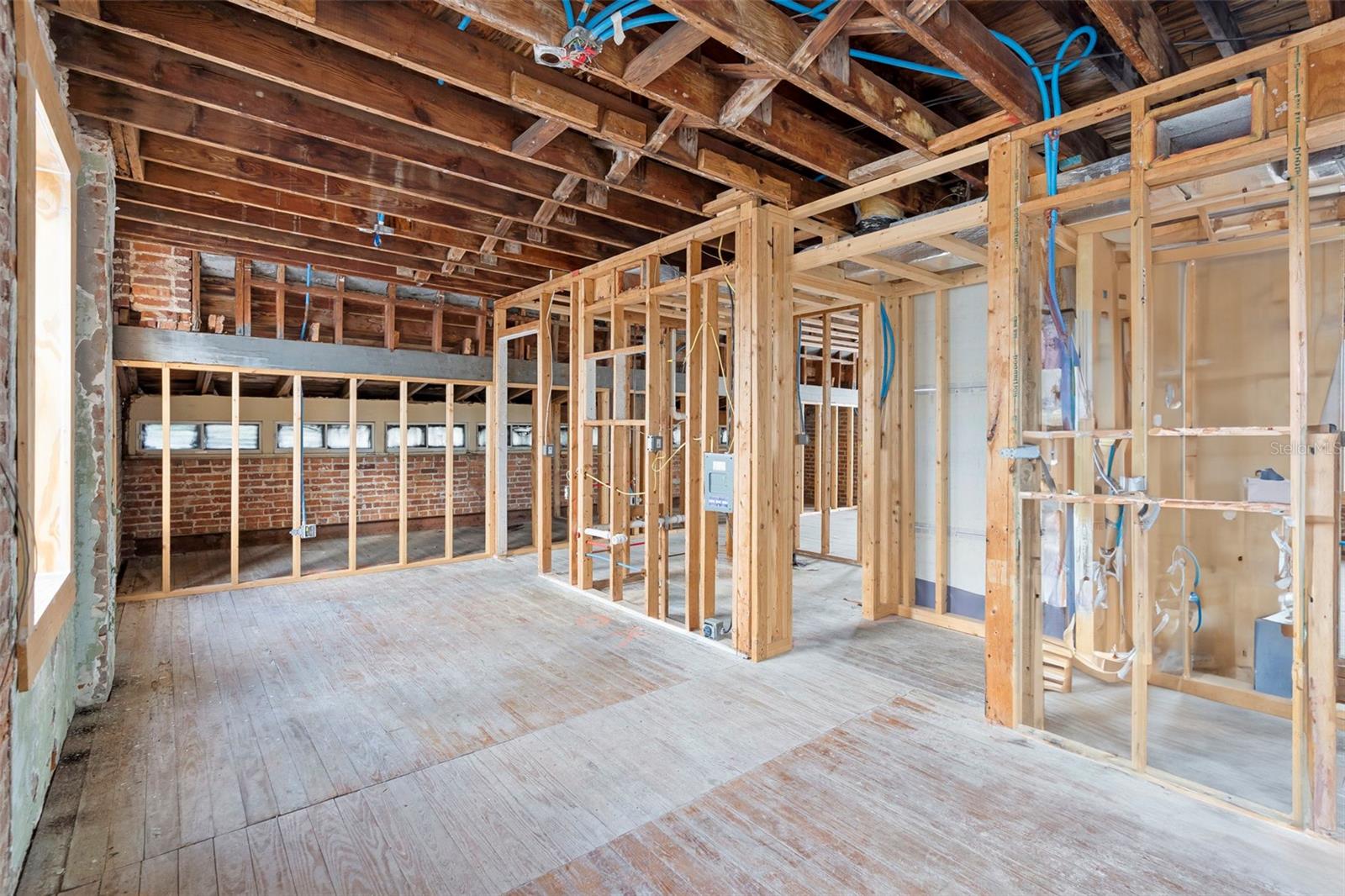 ANDREWS NEW SMYRNA - Commercial Sale