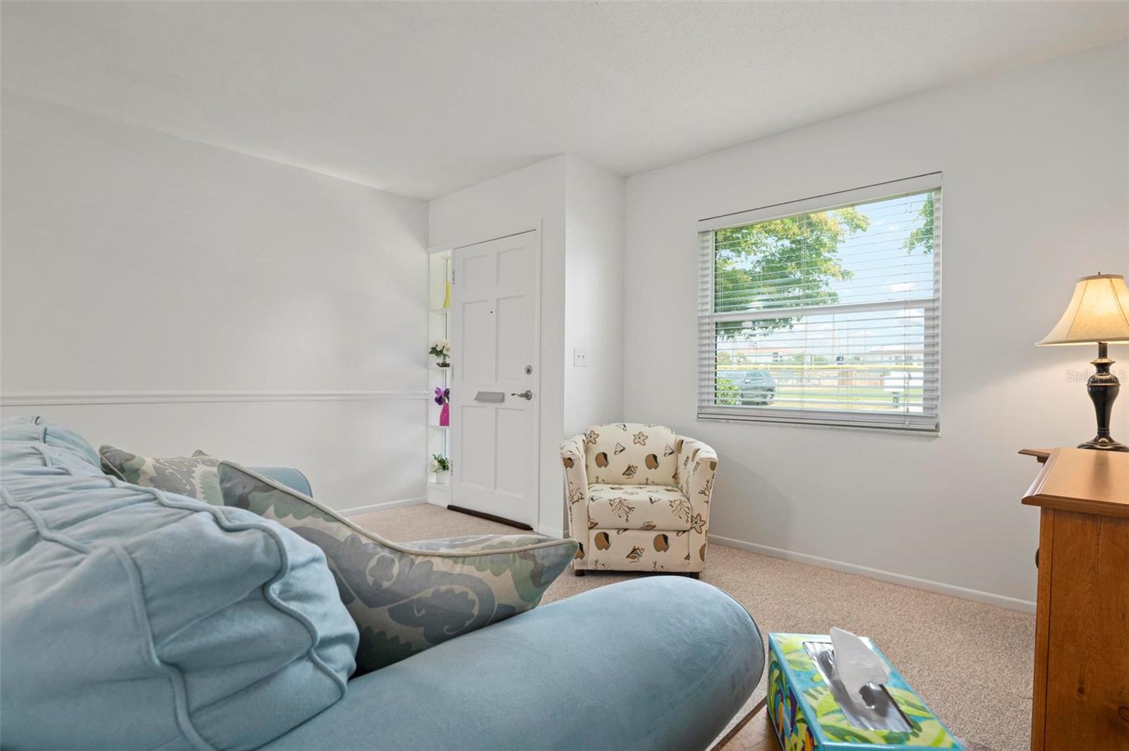 BEACH MANOR VILLAS - Residential