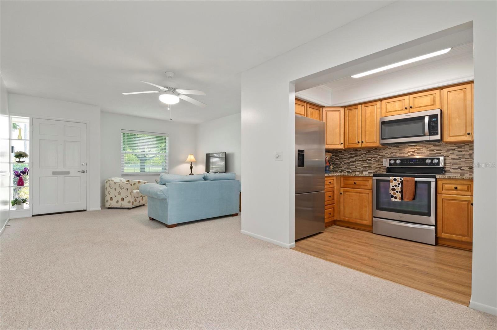 BEACH MANOR VILLAS - Residential