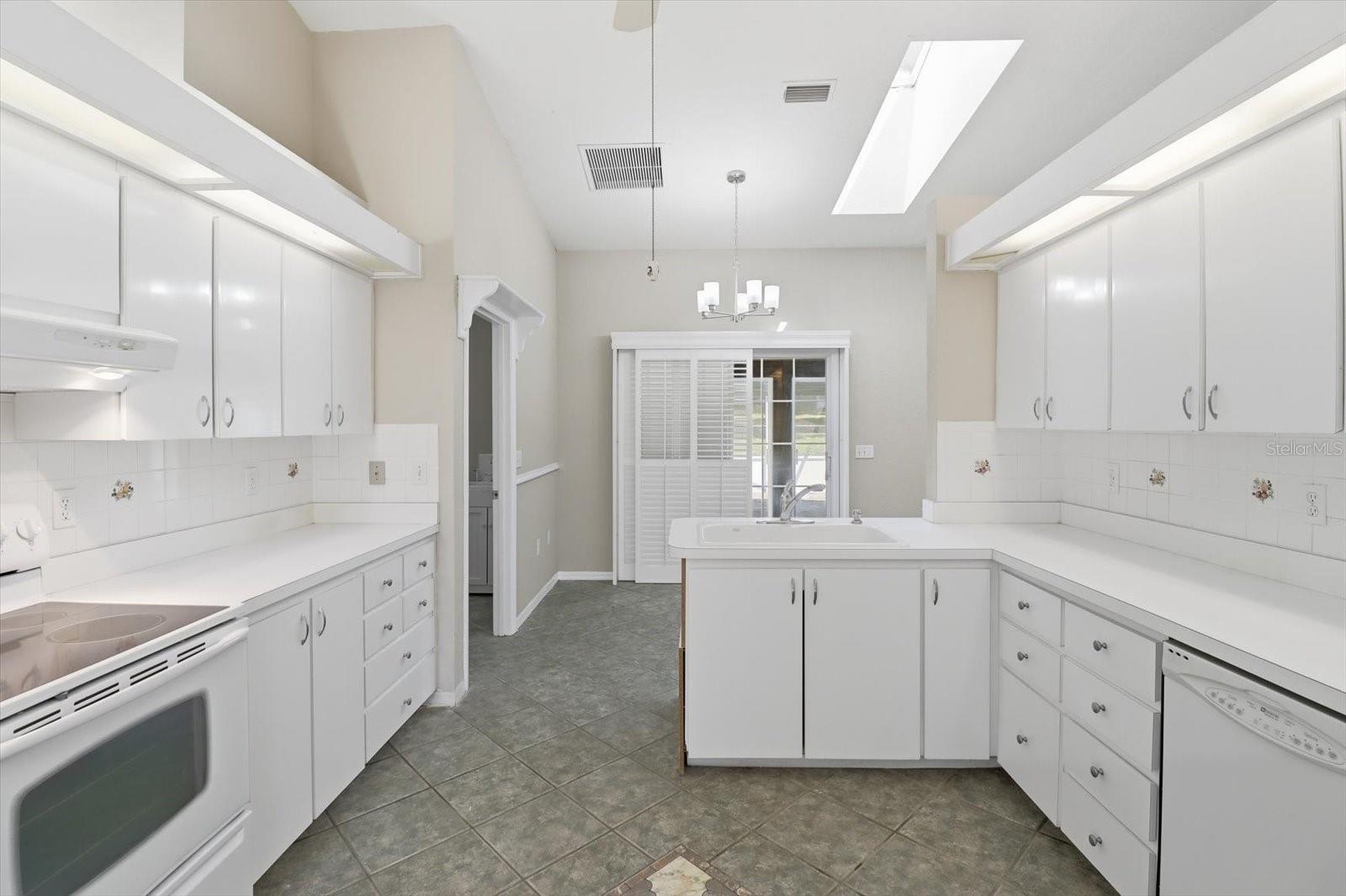 OAK RUN NBRHD 10 - Residential