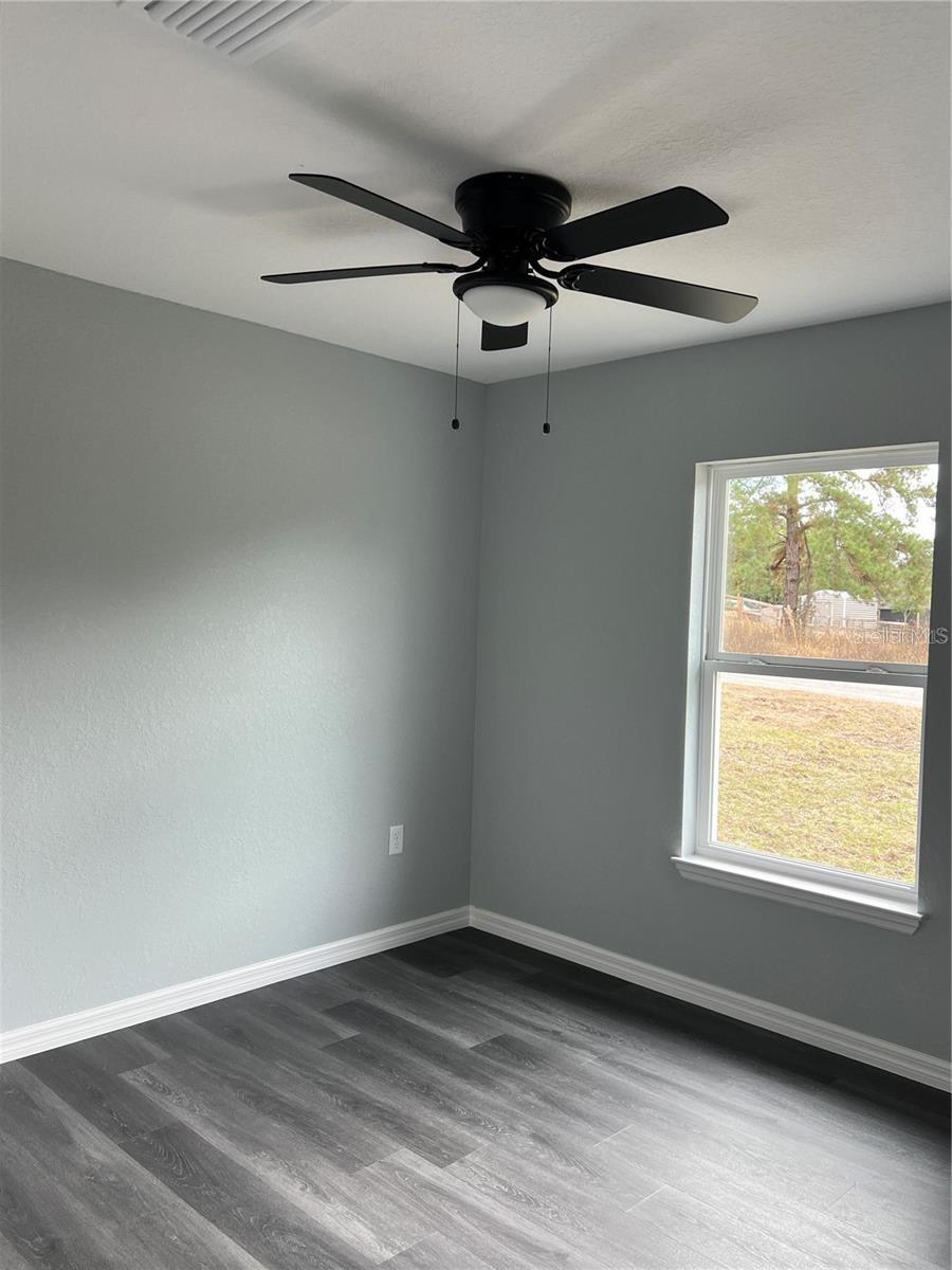 RAINBOW S END ESTATE - Residential