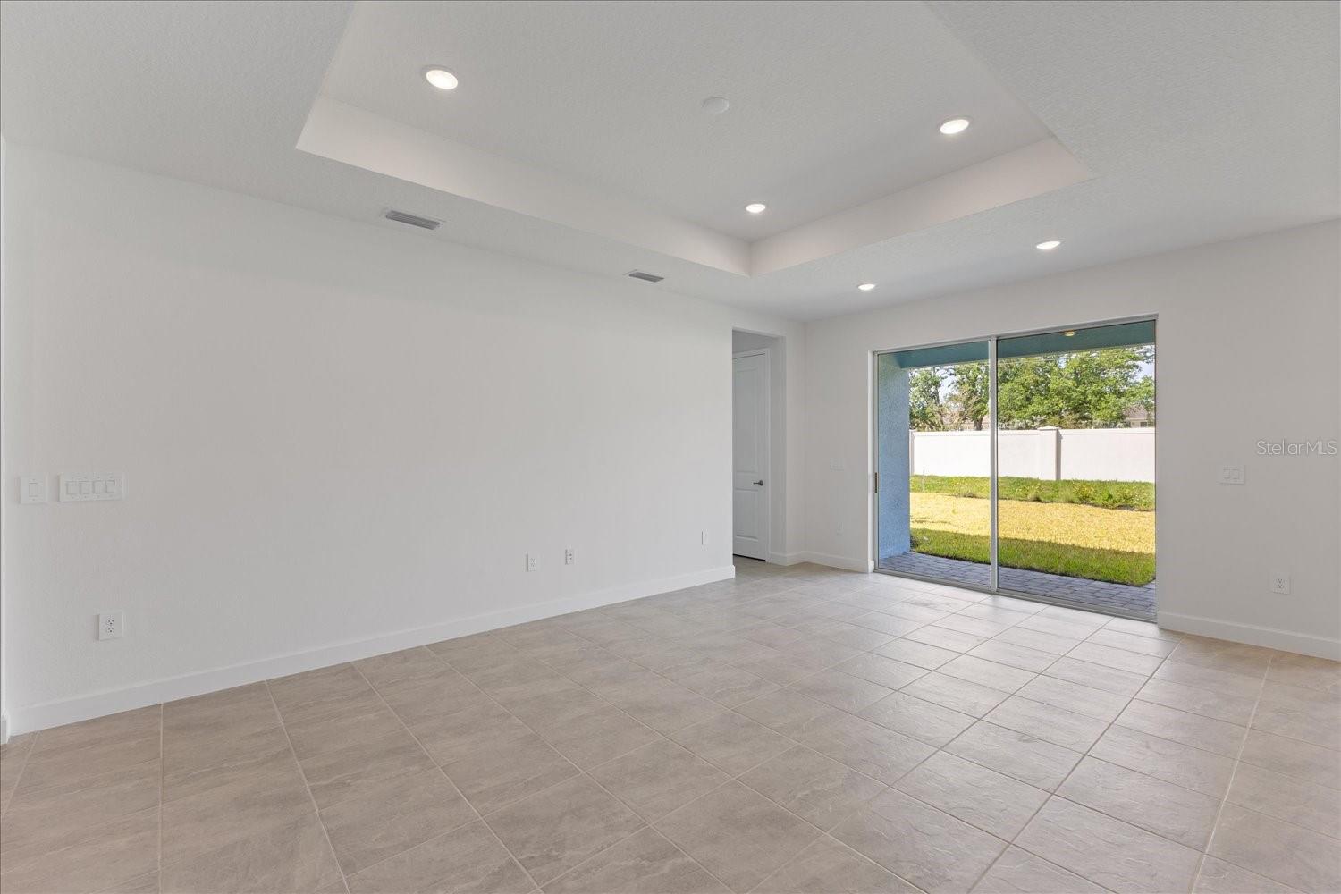 BRIGHTON JACARANDA - Residential
