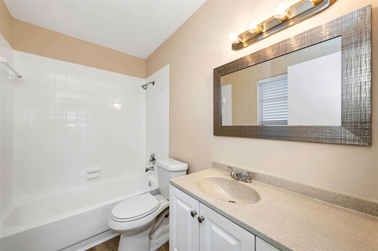 BAYSIDE MEADOWS-PHASE I - Residential