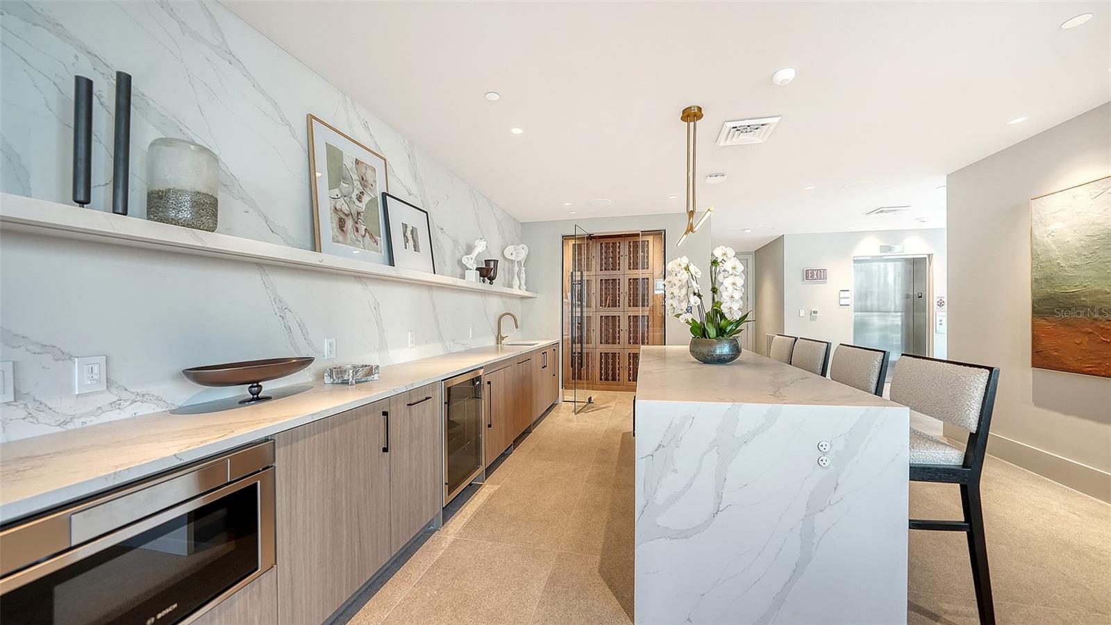 PENINSULA SARASOTA - Residential