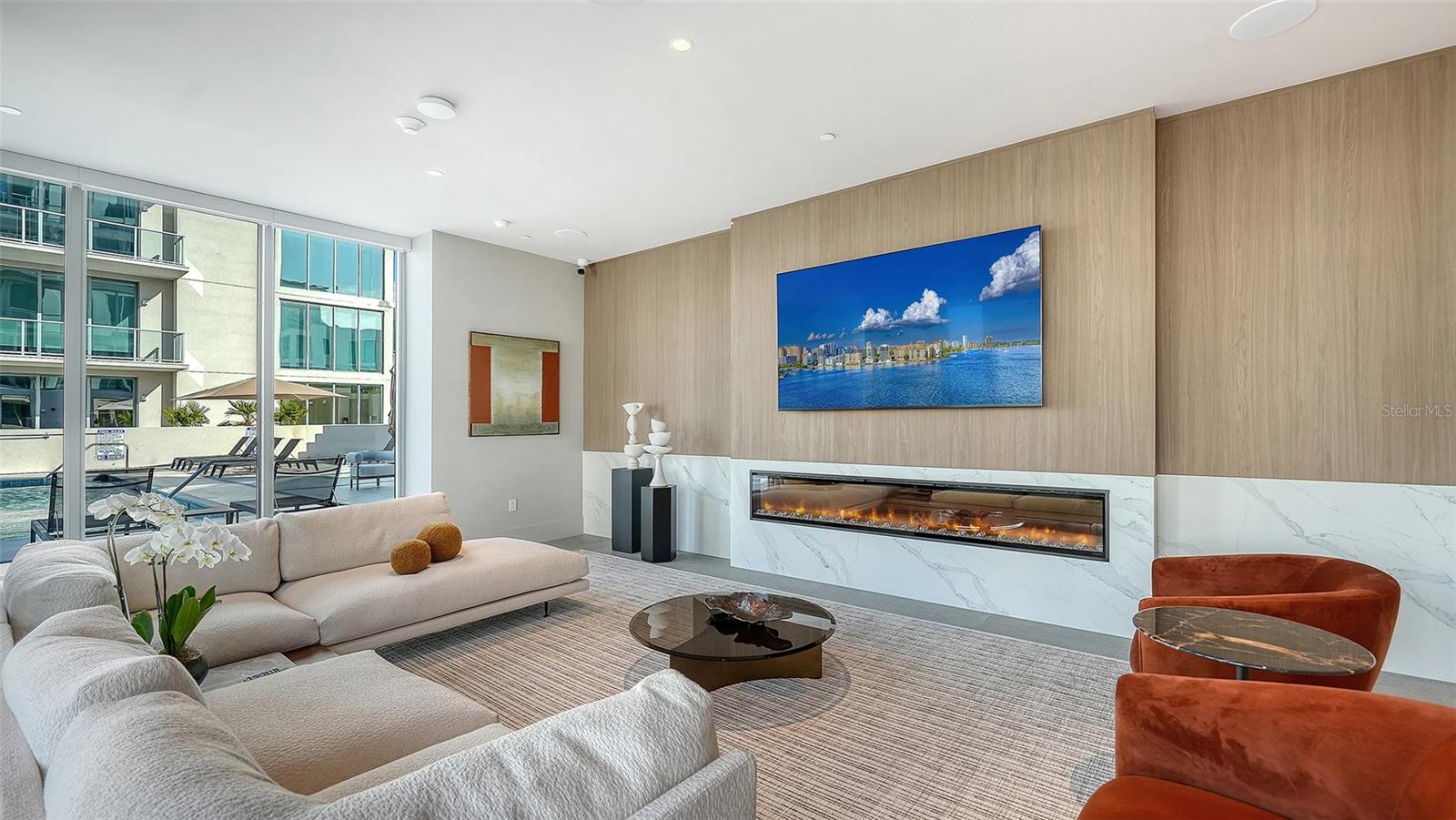 PENINSULA SARASOTA - Residential