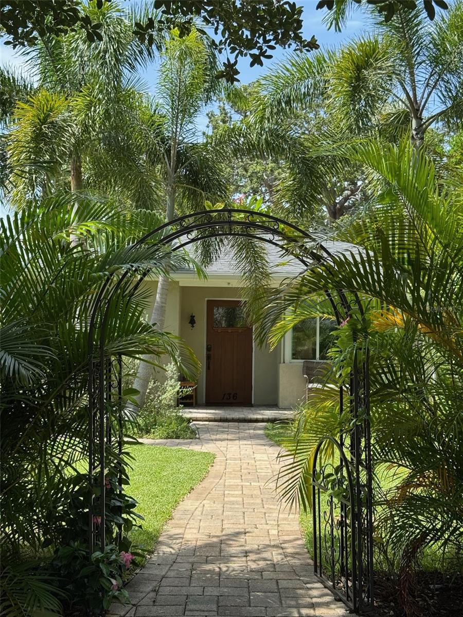 Location! Location! Location! VACANT, UNFURNISHED & AVAILABLE right now! This beautiful renovated home offers an unbeatable walkable lifestyle in an exclusive peaceful neighborhood. It also includes an essential amenity with a saltwater, 30 ft oversized POOL perfect for laps and family fun. This house is located in the highly sought after Old Northeast Neighborhood, only a 1 minute walk from waterfront access to Coffee Pot Bayou. Bike along coffee pot down to Downtown St Petersburg for Saturday morning market, sailing, manatee/dolphin/bird watching and enjoy the nightlife, restaurants, and shops minutes from home. Walking distance to public access boat ramp and playground on the water, and within short drive to groceries, fitness centers, public golf, tennis, and beaches.
This concrete block bungalow situated on an oak tree lined brick street radiates mid century vibes and is a perfect blend of character and modernization. The home consists of 2 bedrooms, 2 bathrooms and approximately 1,246 heated square feet with open floor plan. The home features many windows, hardwood floors in the main living areas, with renovated kitchen with granite countertops, all new appliances and new HVAC system and updated bathrooms. The master bedroom features vaulted ceilings, hardwood flooring, and a large customized walk in closet. Off the Eat-In-Kitchen dining room you will find a convenient door leading to the back. The backyard features travertine deck and PebbleTec Pool and privatized front yard with lawn surrounded by lush areca palms. The yard is fully fenced and perfect for entertaining. The property features access to 1 detached garage space with ample storage. Of note, this street and home has not flooded during last hurricane seasons.
Schedule your viewing to see this amazing property! Application fee is 49.99$/person (over 18 years old), screening includes credit/background check, income verification of 2.5 to 3 times the monthly rent and rental history verification. Minimal credit of 680. 1 small dog allowed (max 35lbs), no cats, pet fee of $250 (non-refundable). Call today for a tour of this amazing home!
Note: There's a small 1 bedroom apartment above the detached back garage with separate, private entry access from back alley way, it is currently vacant. This unit is not a part of the leased property and does NOT have access to the pool or back yard.