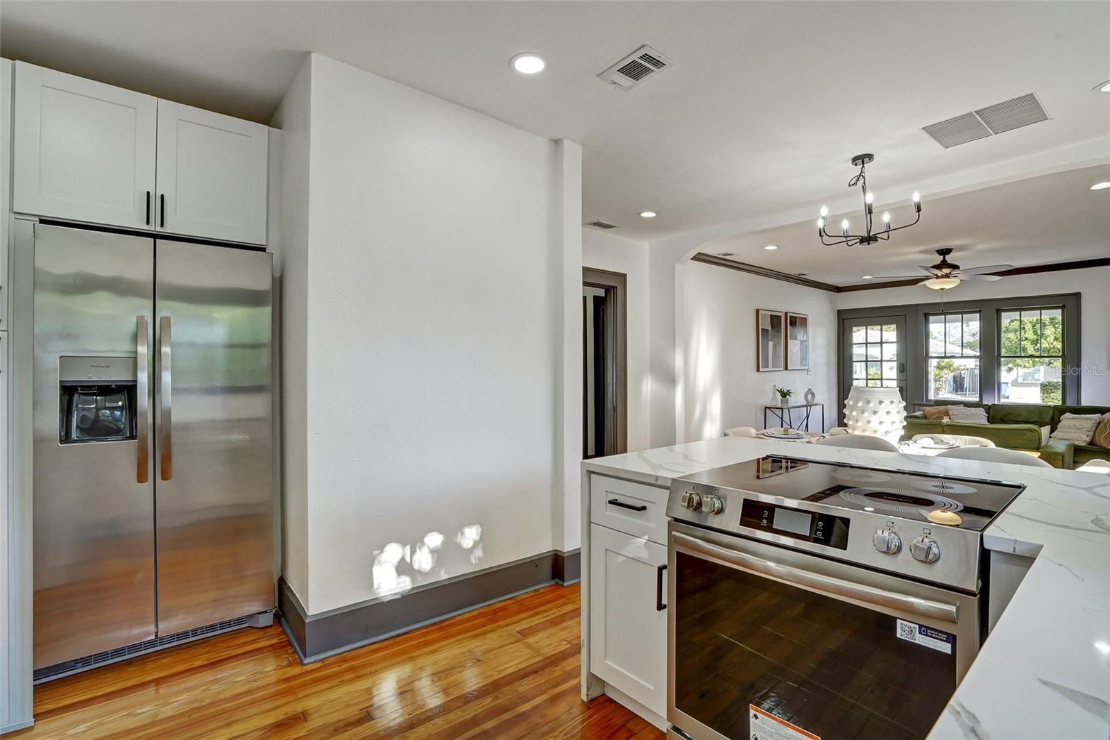 FLORAL VILLA ESTATES REP - Residential