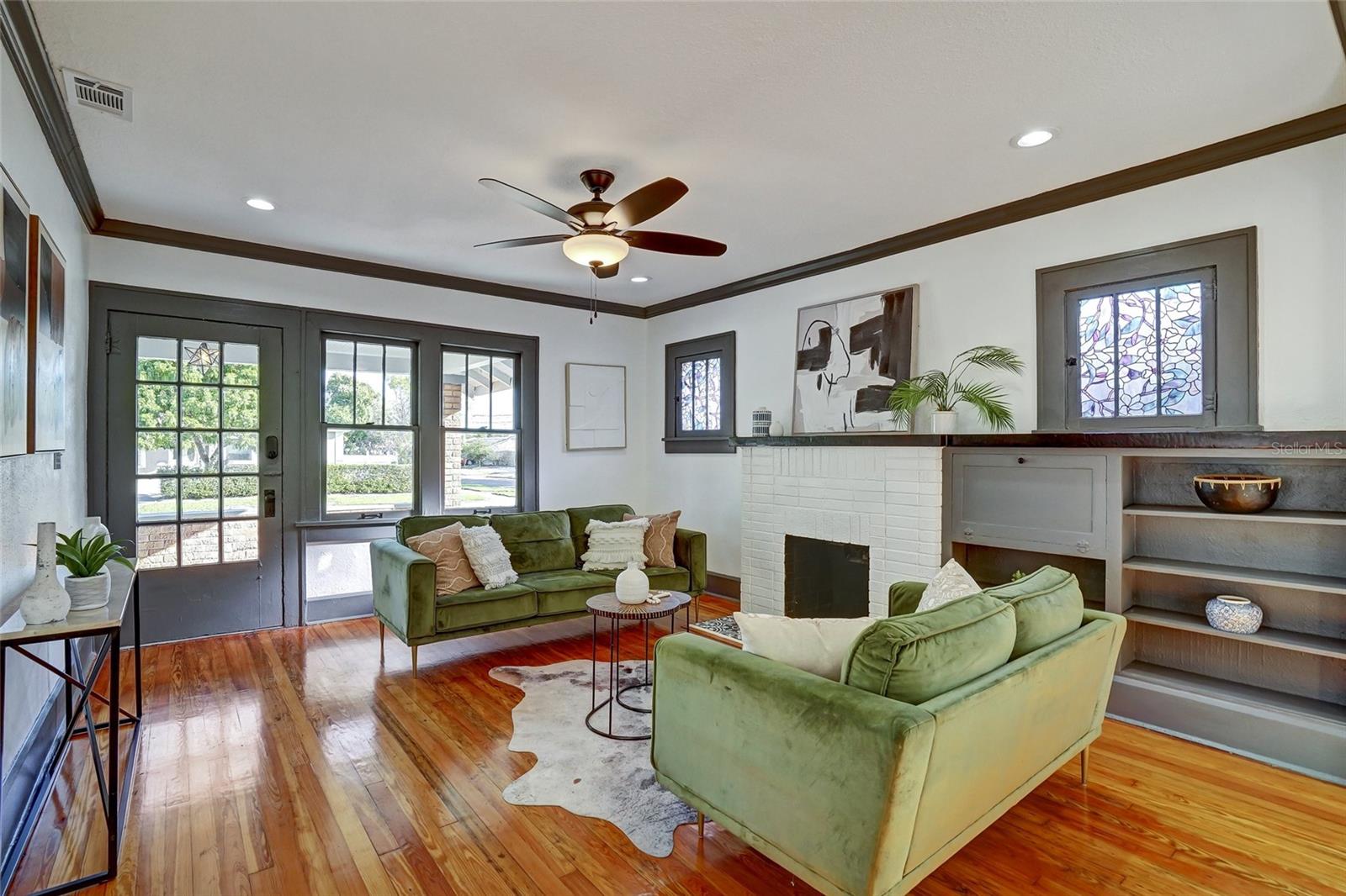 FLORAL VILLA ESTATES REP - Residential