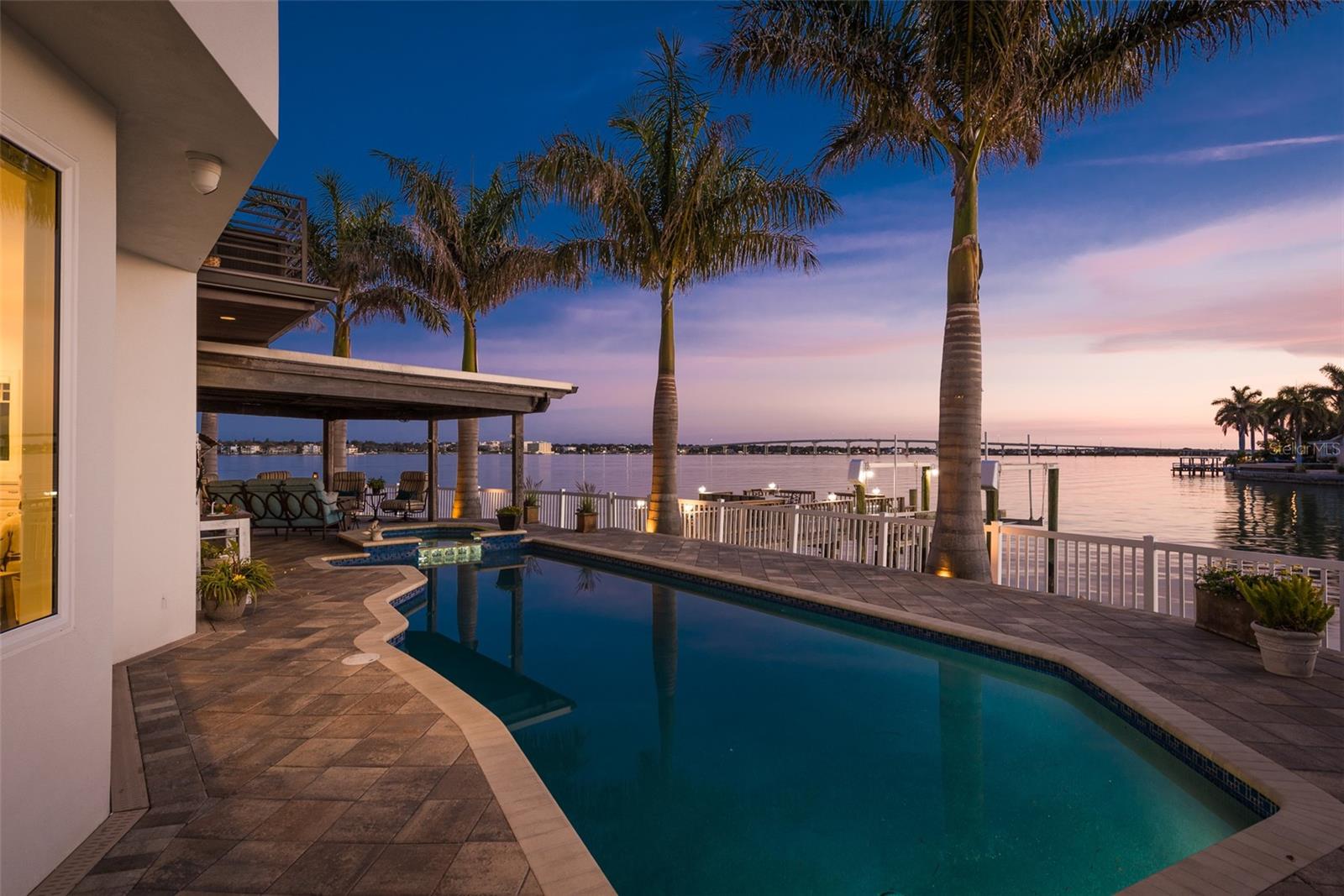 MADISONS REP - Residential