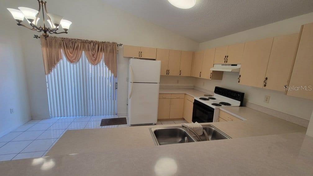 MONTEREY VILLAGE PH 1 UNIT 2 - Residential Lease