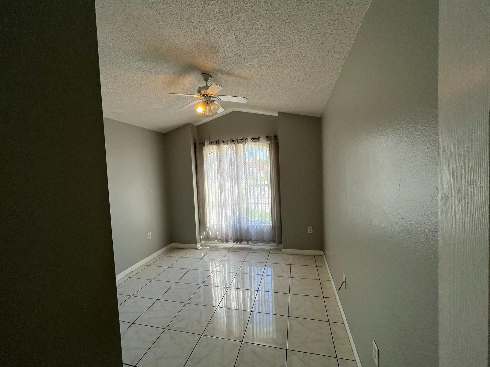 MONTEREY VILLAGE PH 1 UNIT 2 - Residential Lease