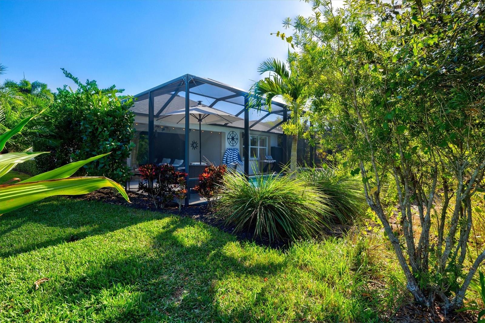 VERONA RESERVE - Residential