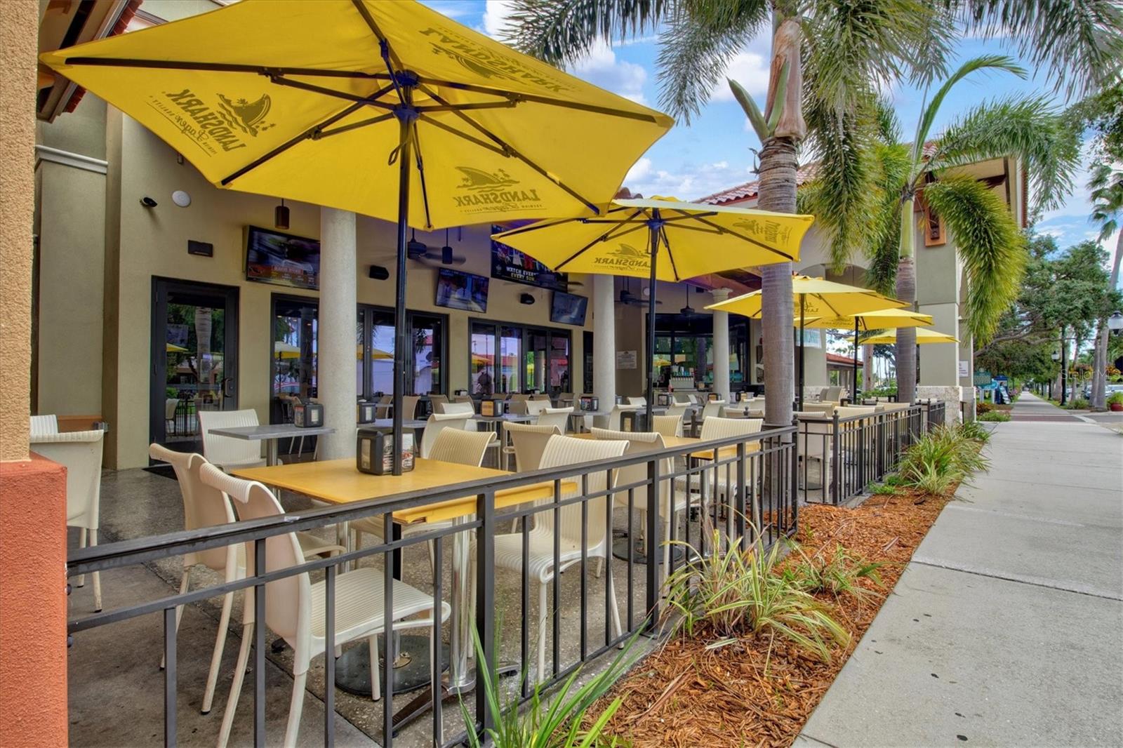 VERONA RESERVE - Residential