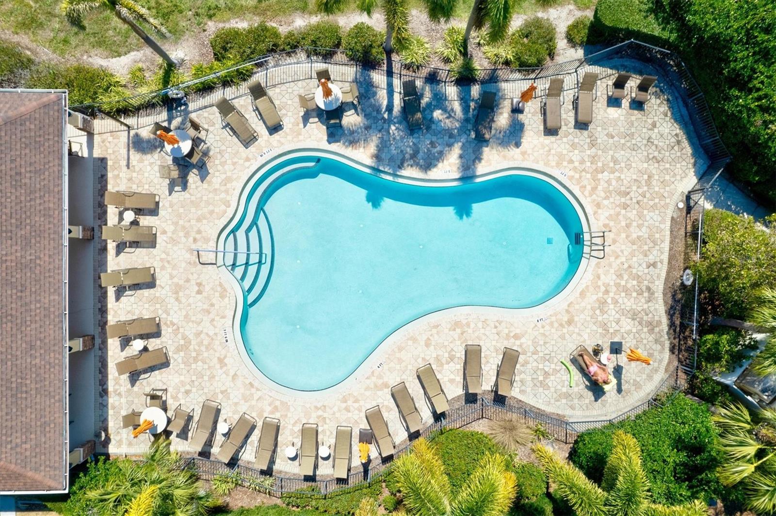 VERONA RESERVE - Residential