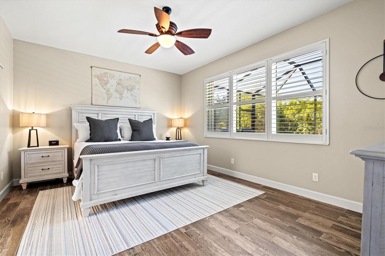 VERONA RESERVE - Residential