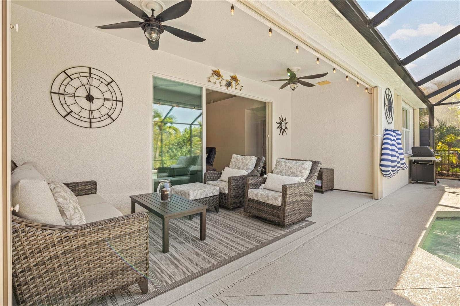 VERONA RESERVE - Residential