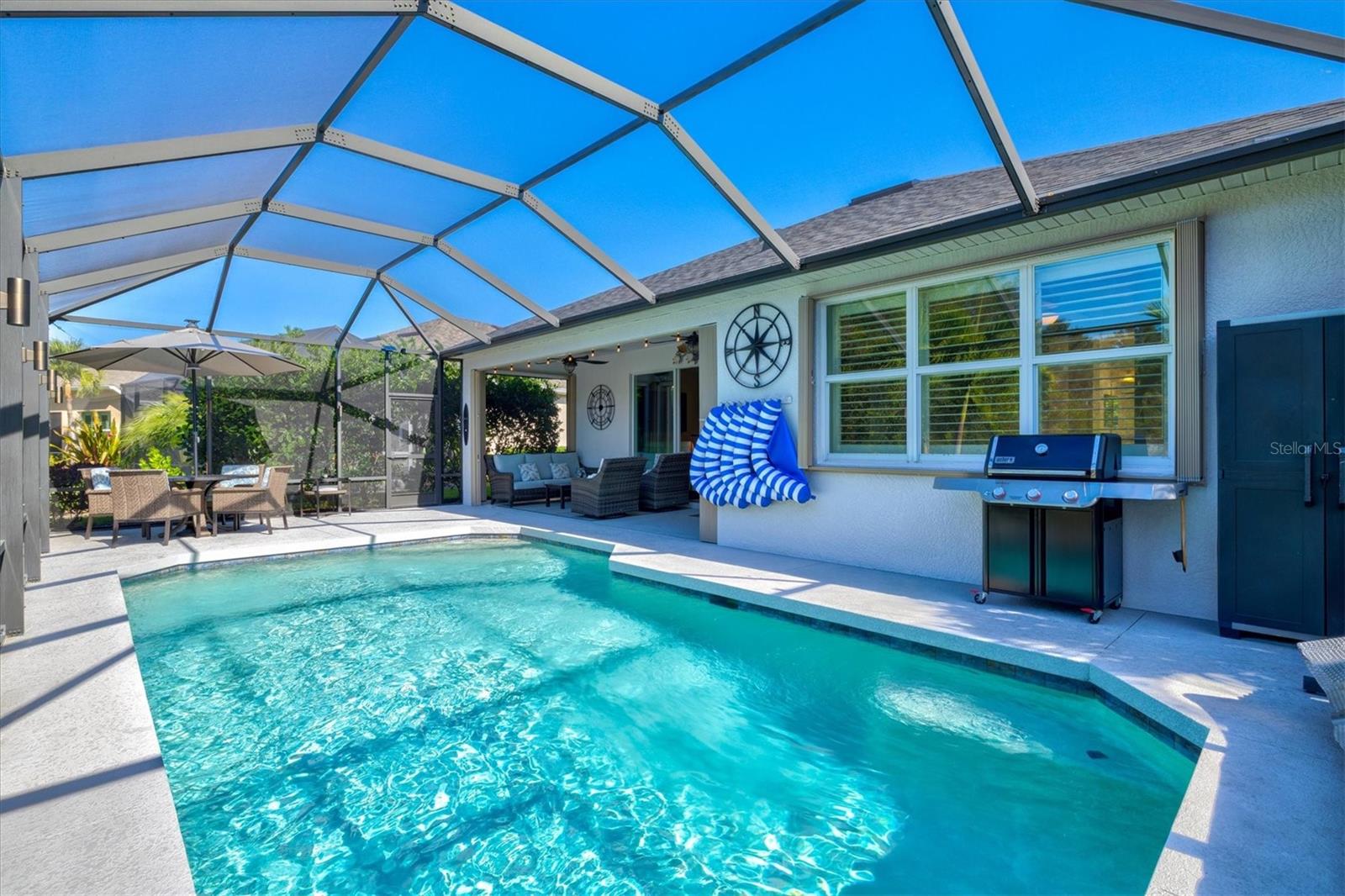 VERONA RESERVE - Residential