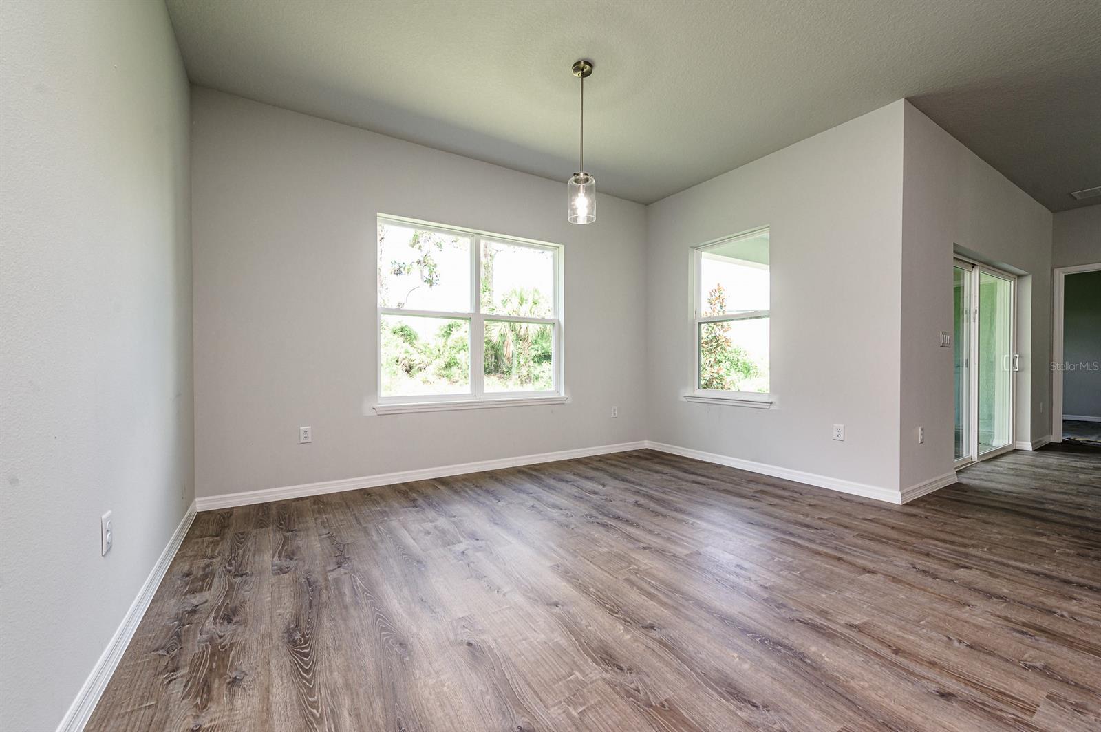 Florida Shores 01 - Residential