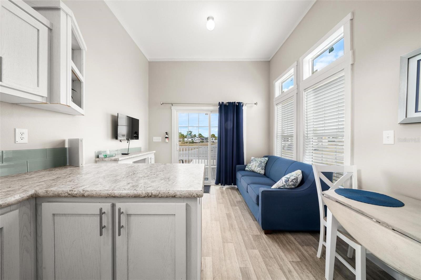 NONRESIDENTIAL CONDO - Residential