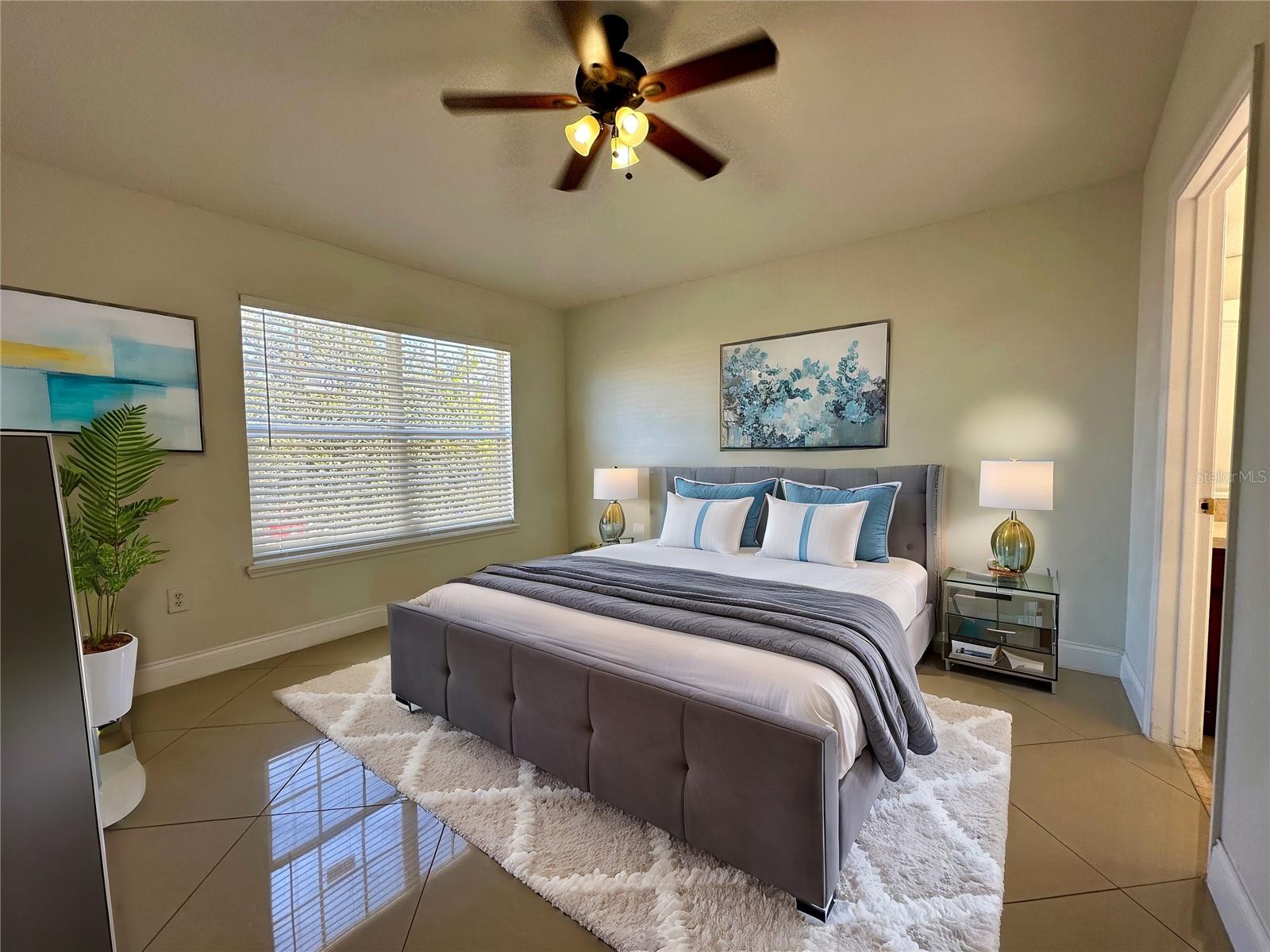 VILLAS AT ESTANCIA CONDO - Residential Lease