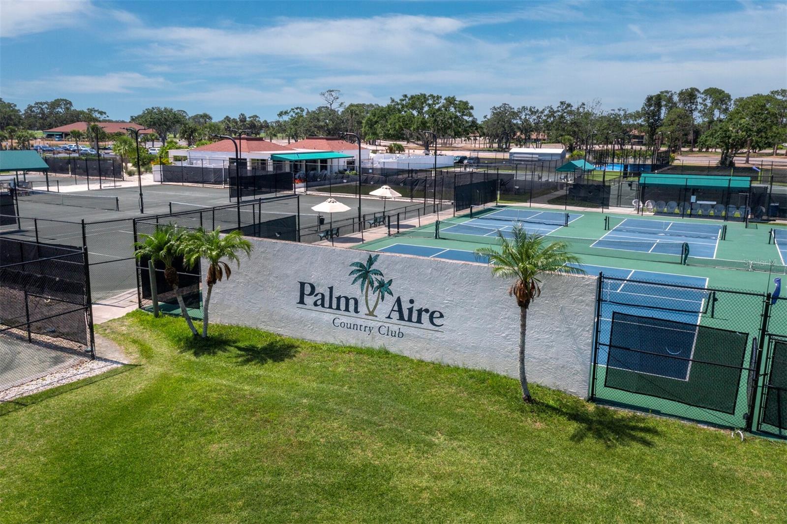 THE HOLLOWS PH I - Residential