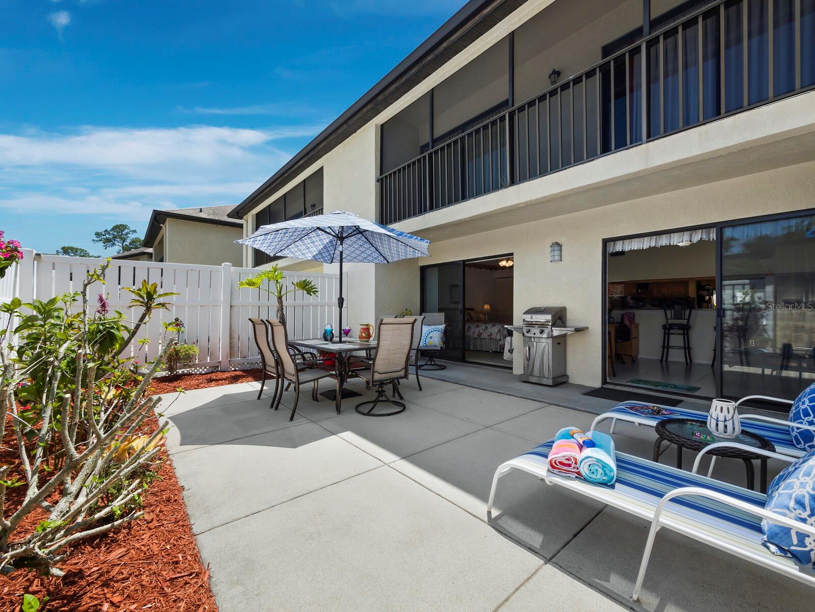 THE HOLLOWS PH I - Residential