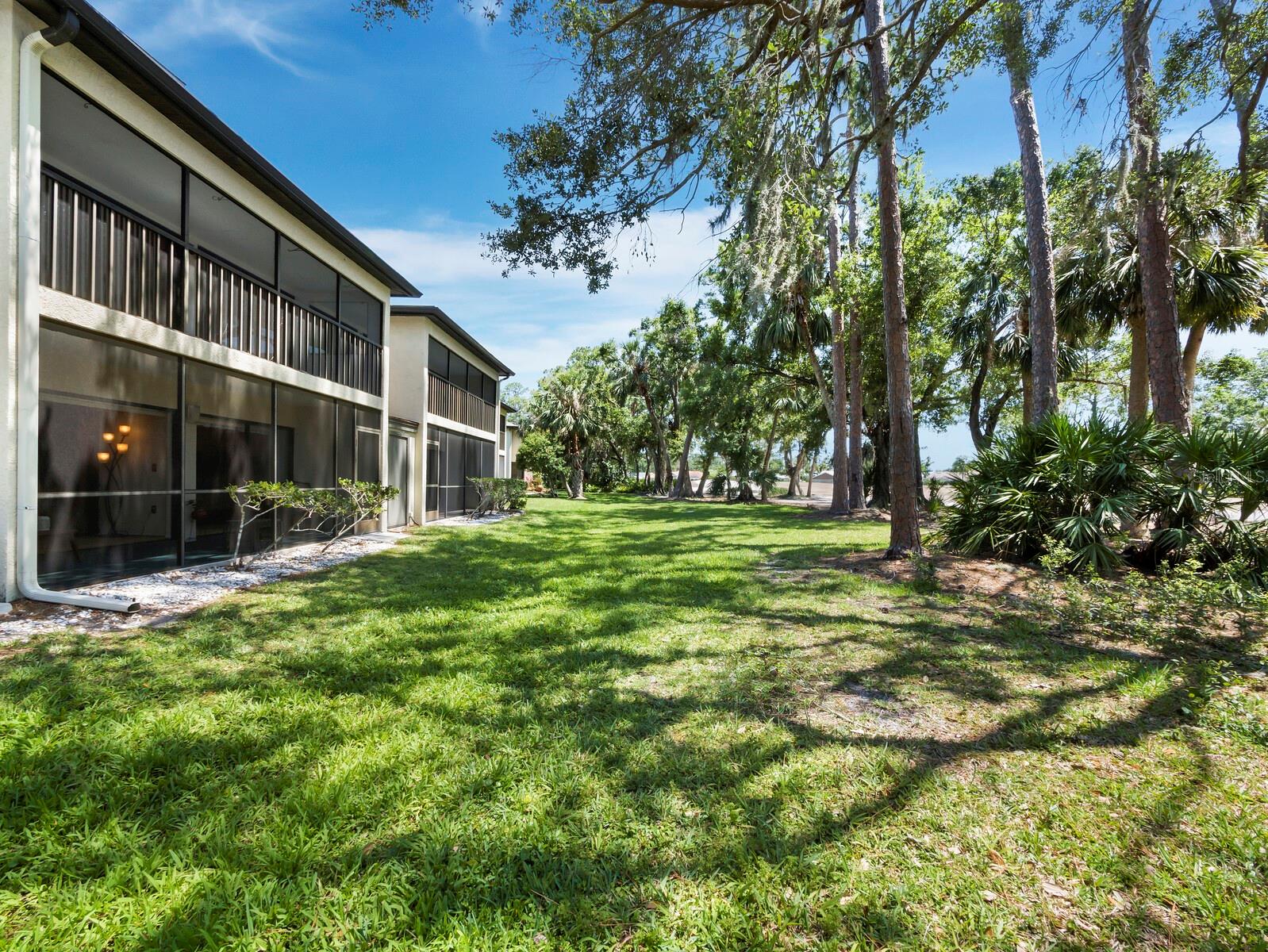 THE HOLLOWS PH I - Residential