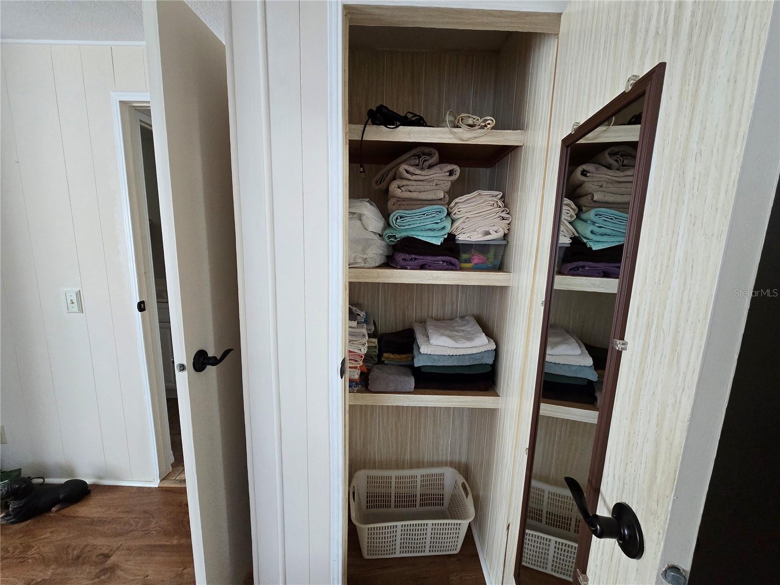 ARIANA SHORES MHP - Residential