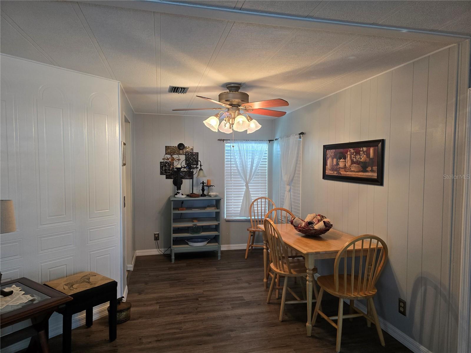 ARIANA SHORES MHP - Residential