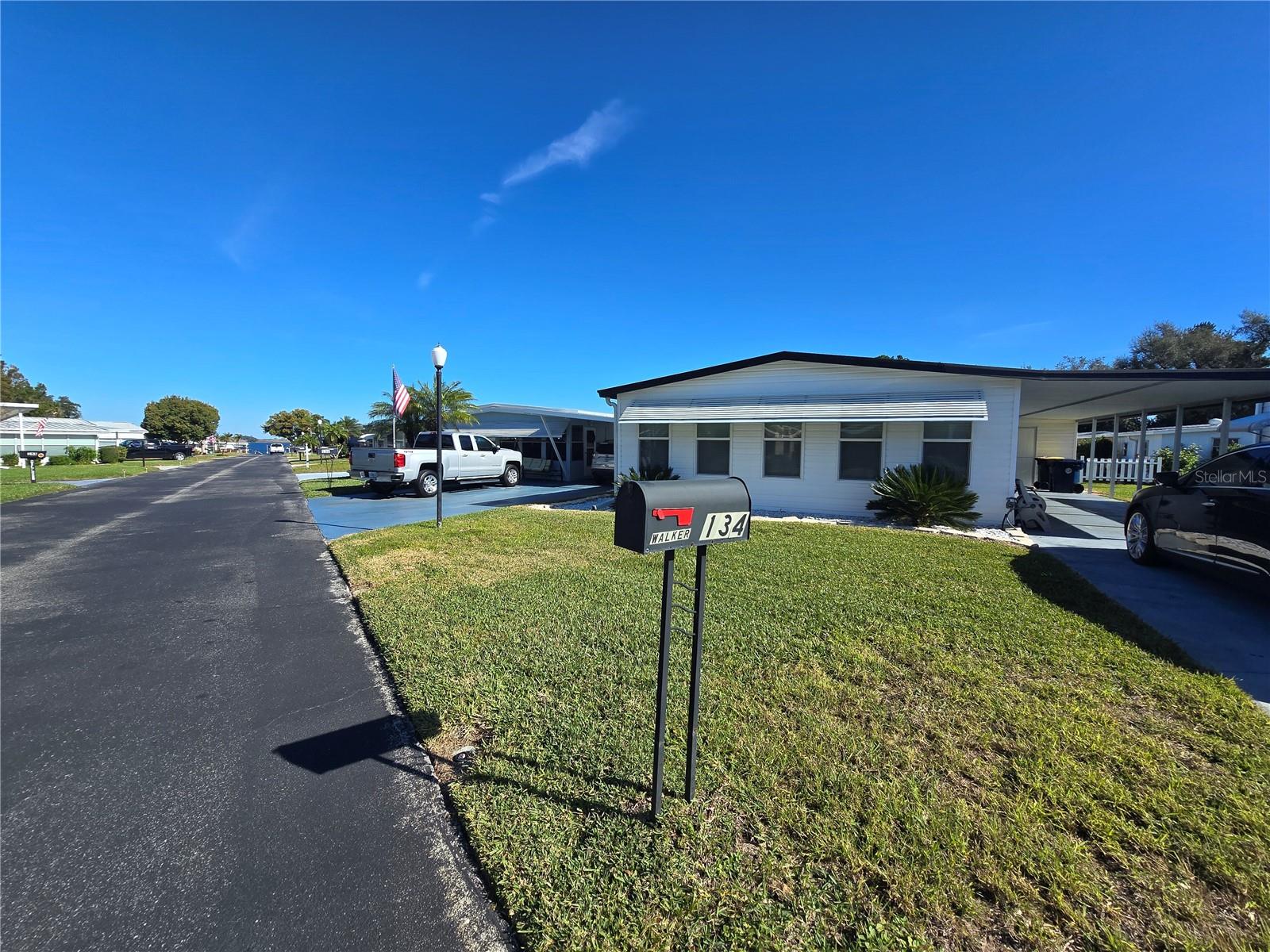 ARIANA SHORES MHP - Residential