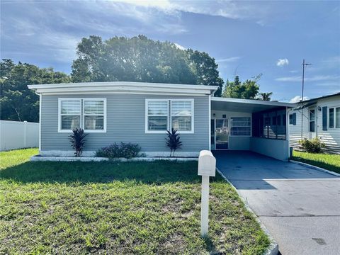 2326 PRESTIGE DRIVE HOLIDAY FL 34690