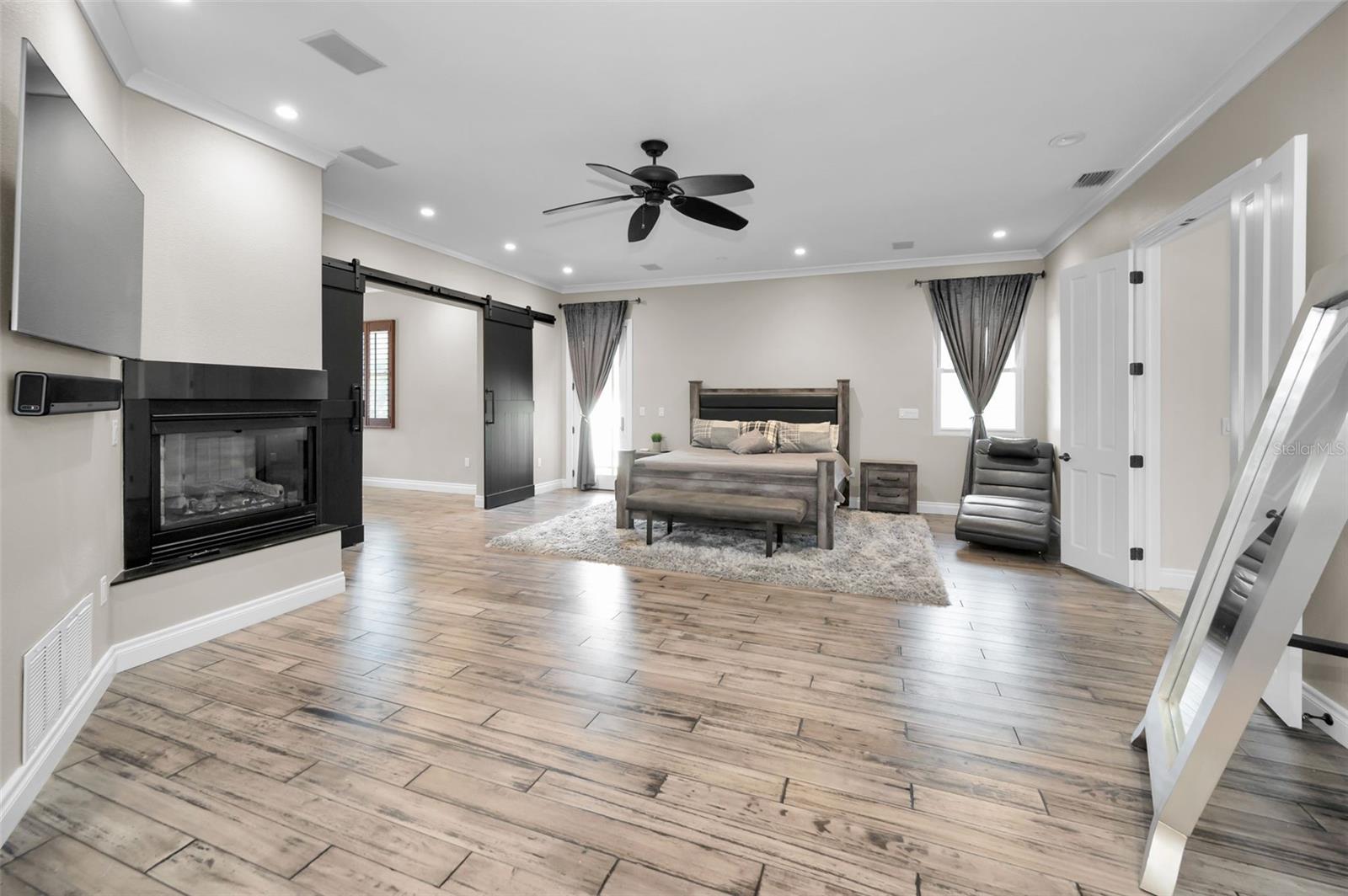 OAK HILL ACRES - Residential
