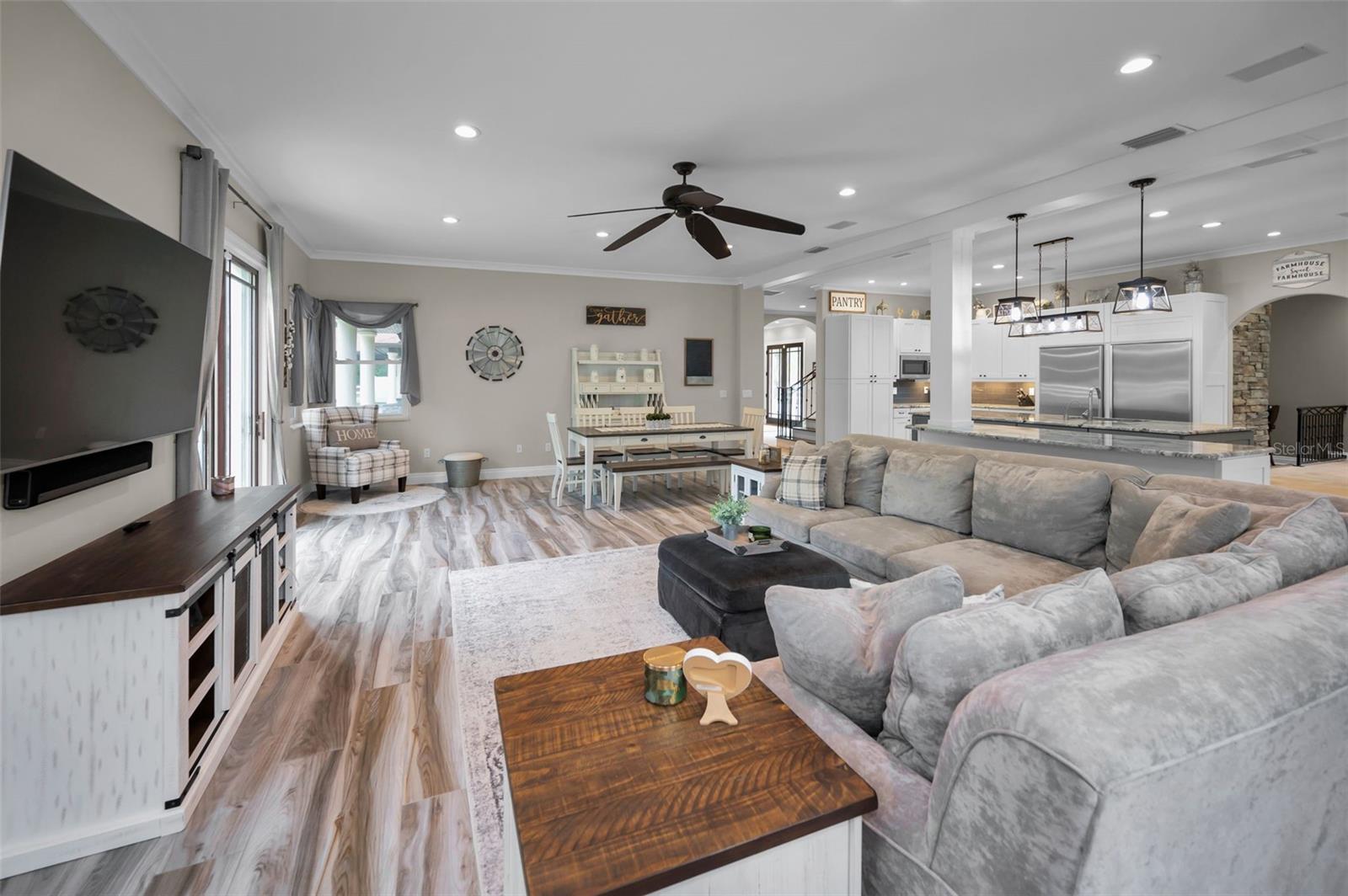 OAK HILL ACRES - Residential