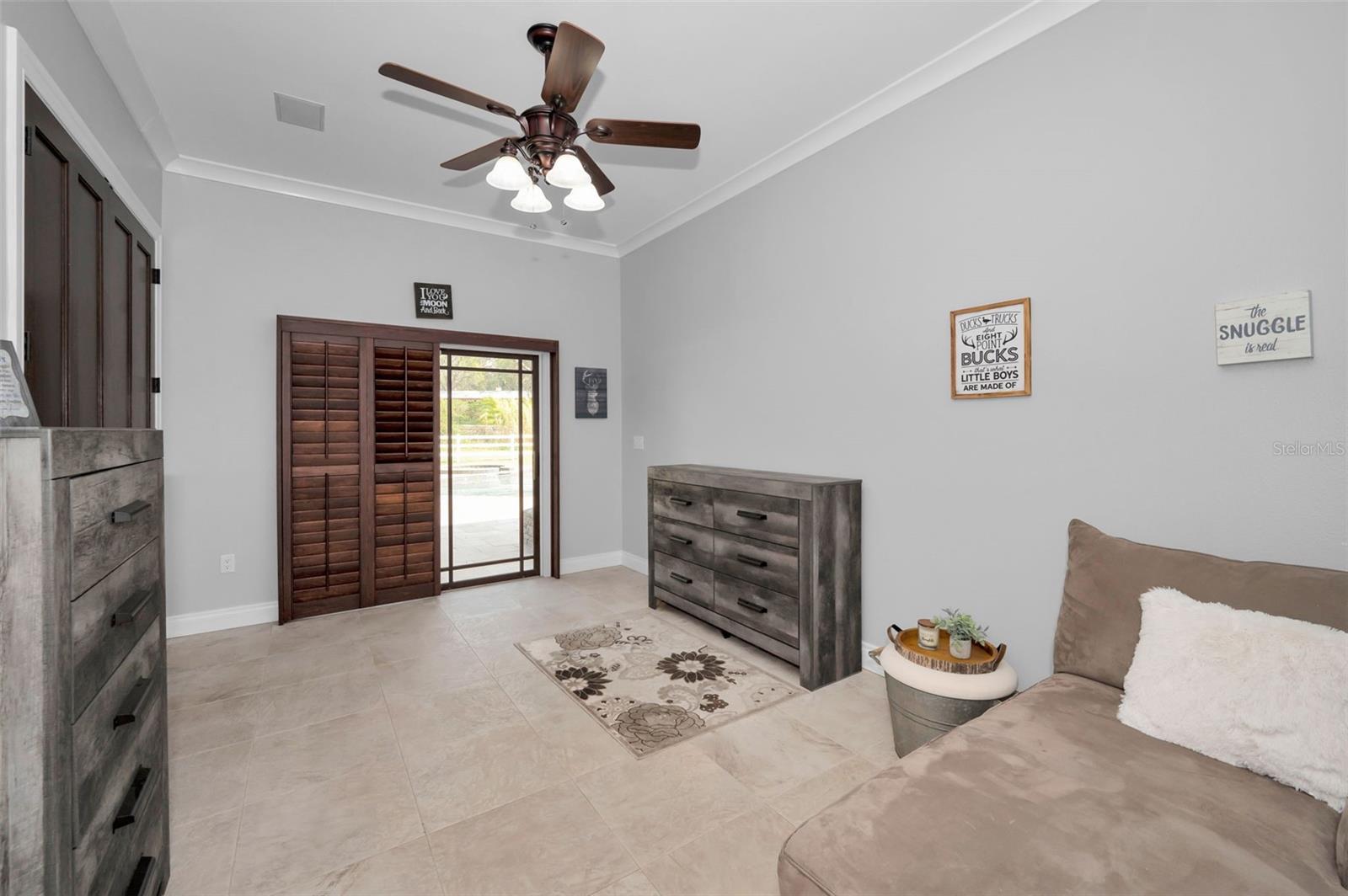 OAK HILL ACRES - Residential