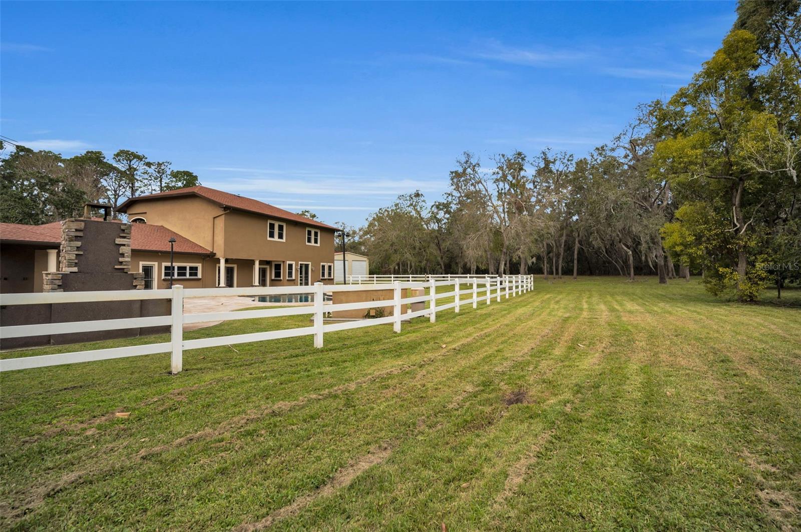 OAK HILL ACRES - Residential